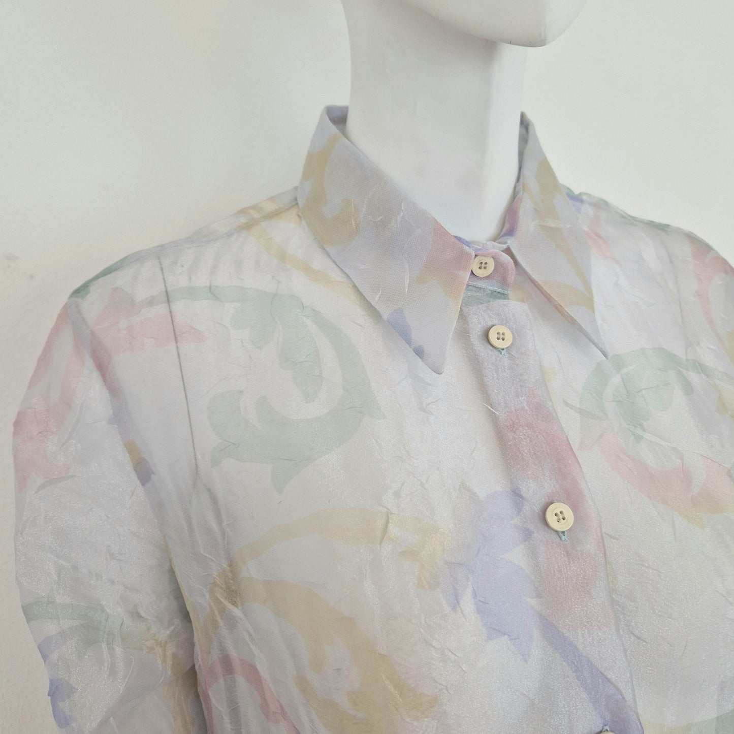 Romeo Gigli | Camicia velata con disegni pastello