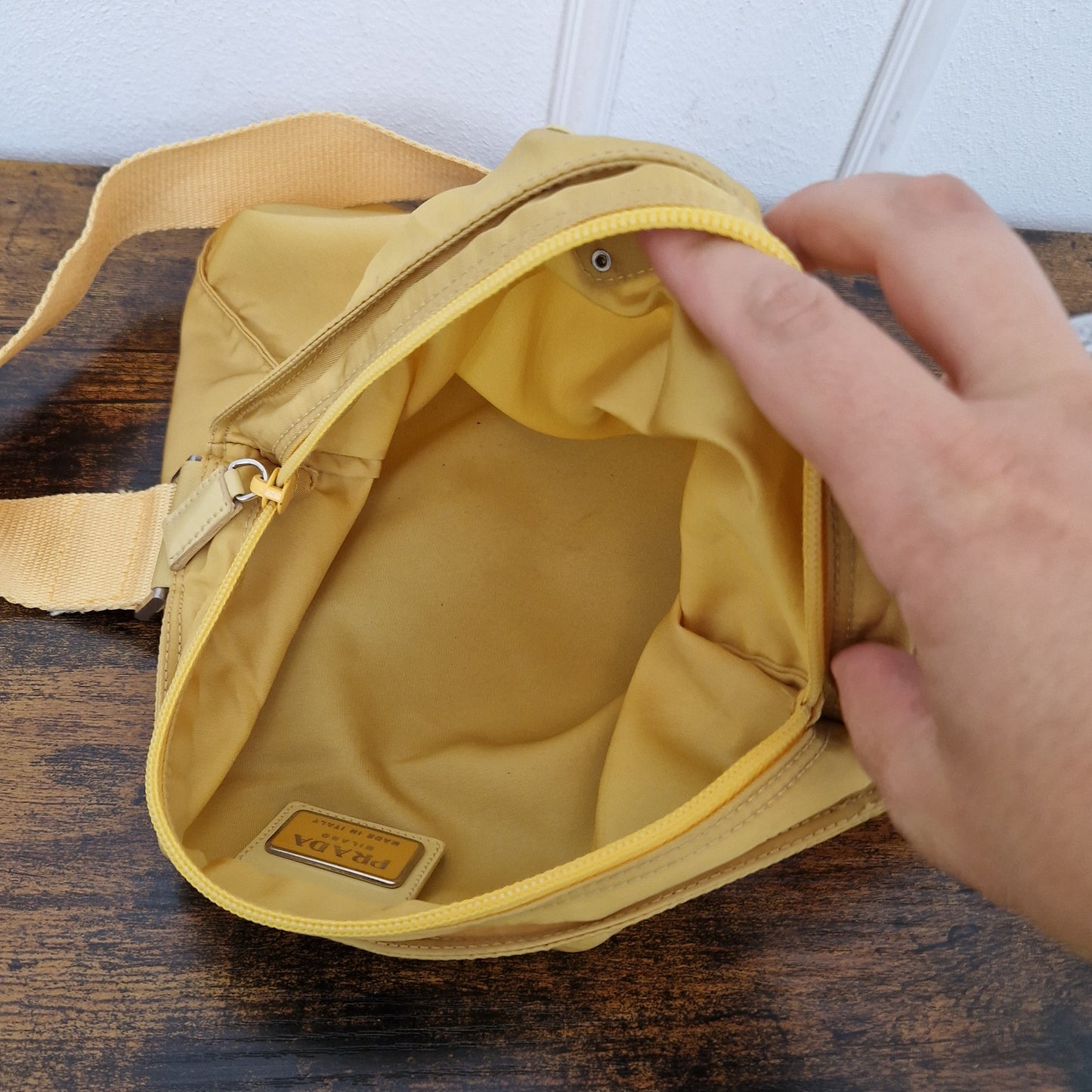 Prada | Borsa a tracolla gialla