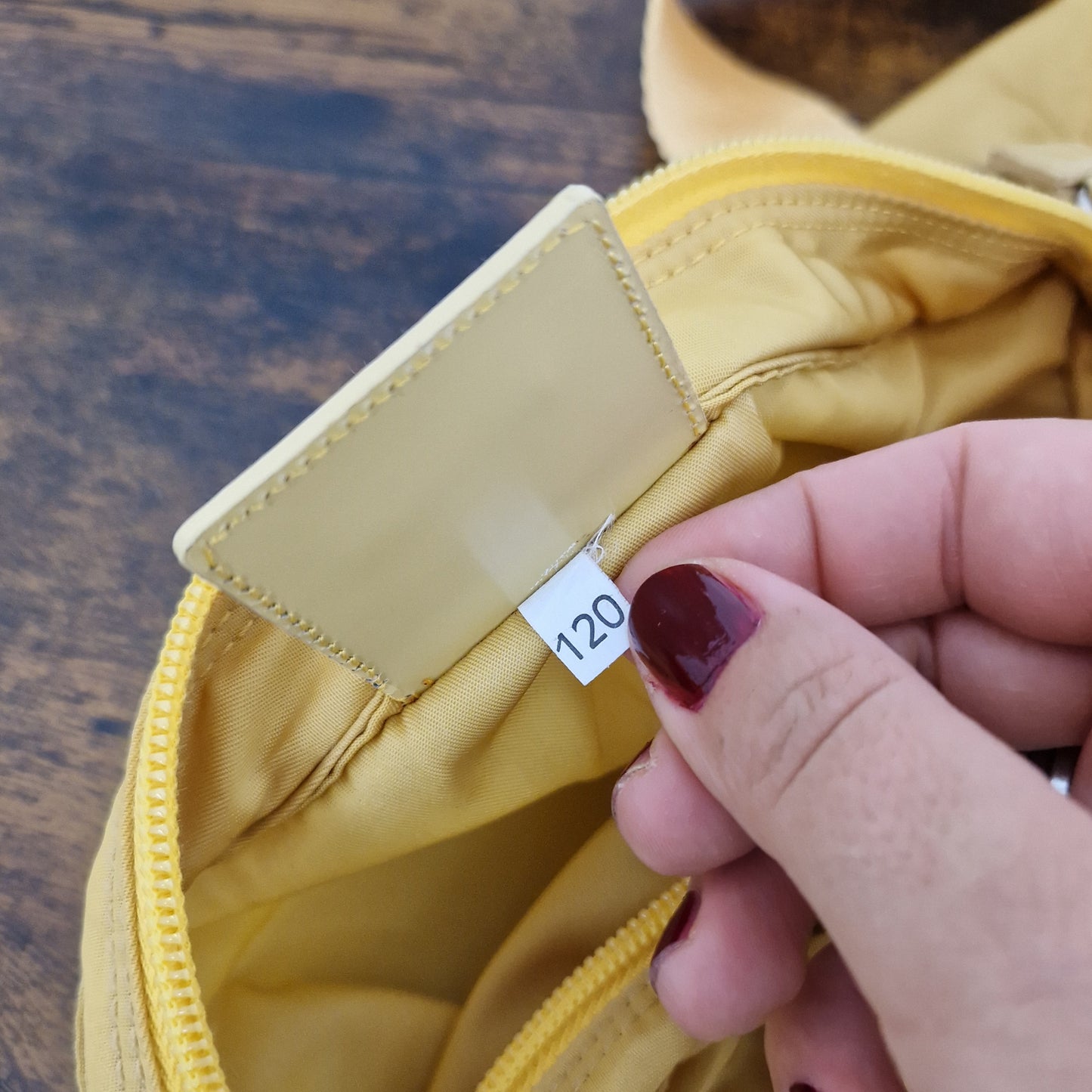 Prada | Borsa a tracolla gialla