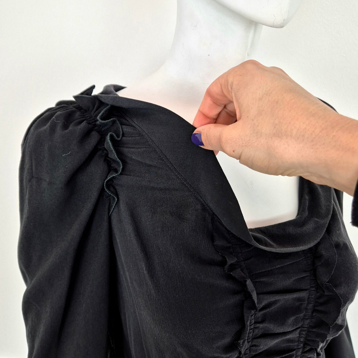 Miu Miu | Abito nero con rouches