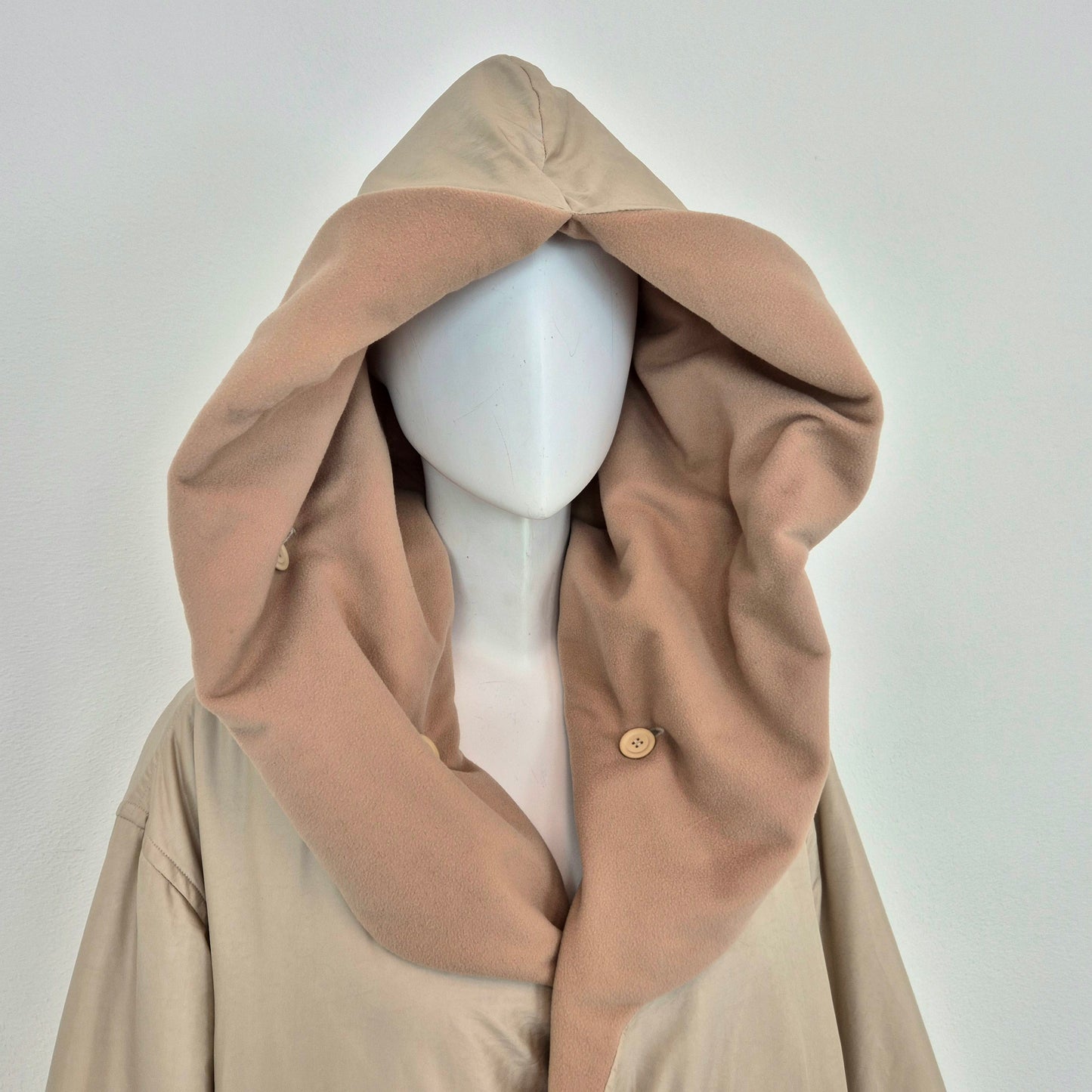 Windcoat Issey Miyake | Impermeabile beige