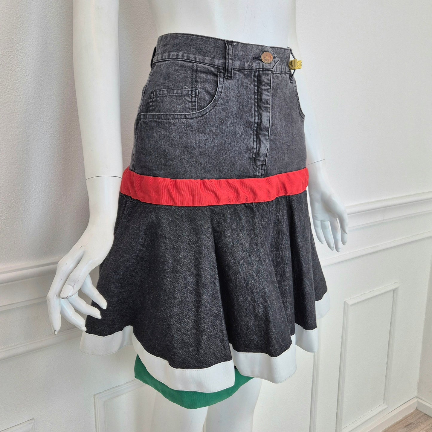 Moschino | Gonna in denim con fiocco sul retro