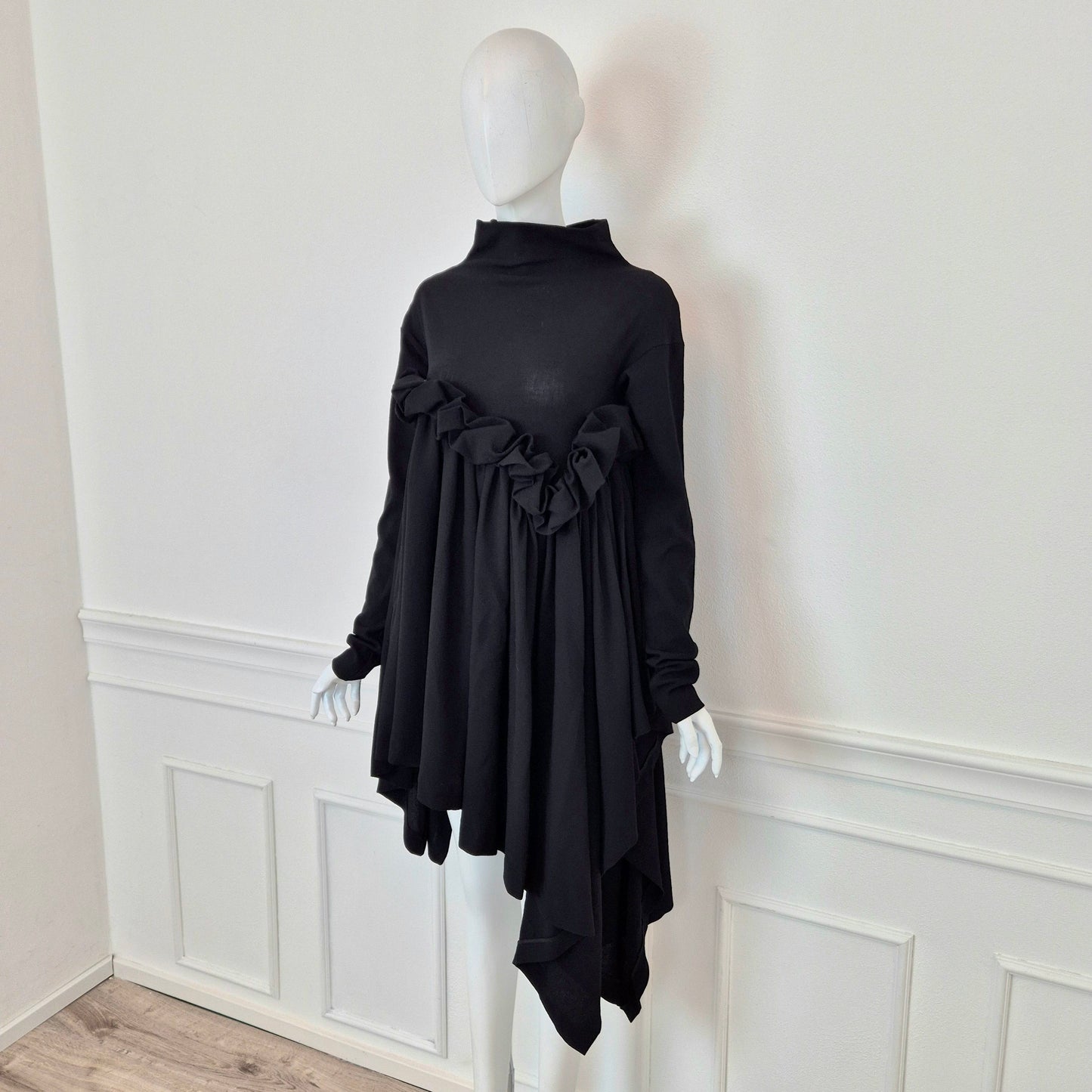 Romeo Gigli | Top asimmetrico con rose 1992