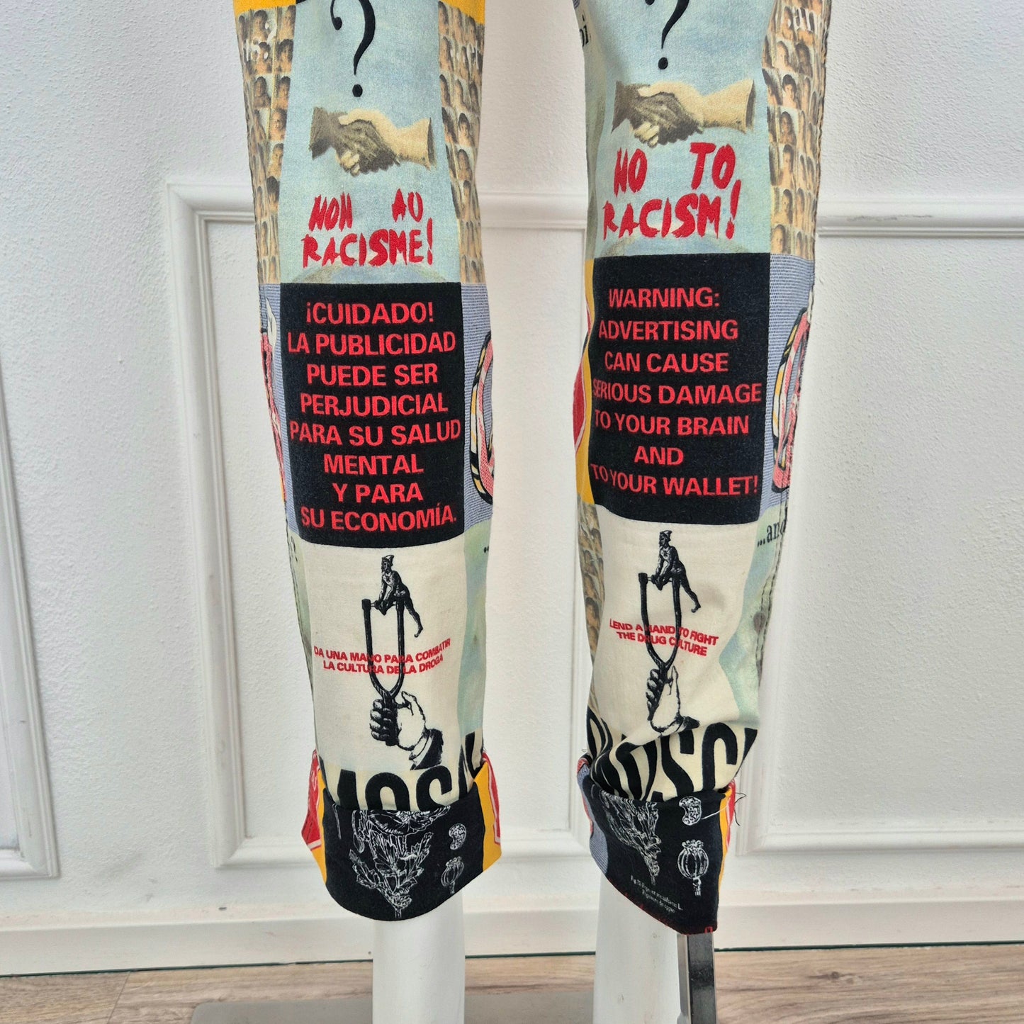 Moschino | Pantaloni "say no to racism"