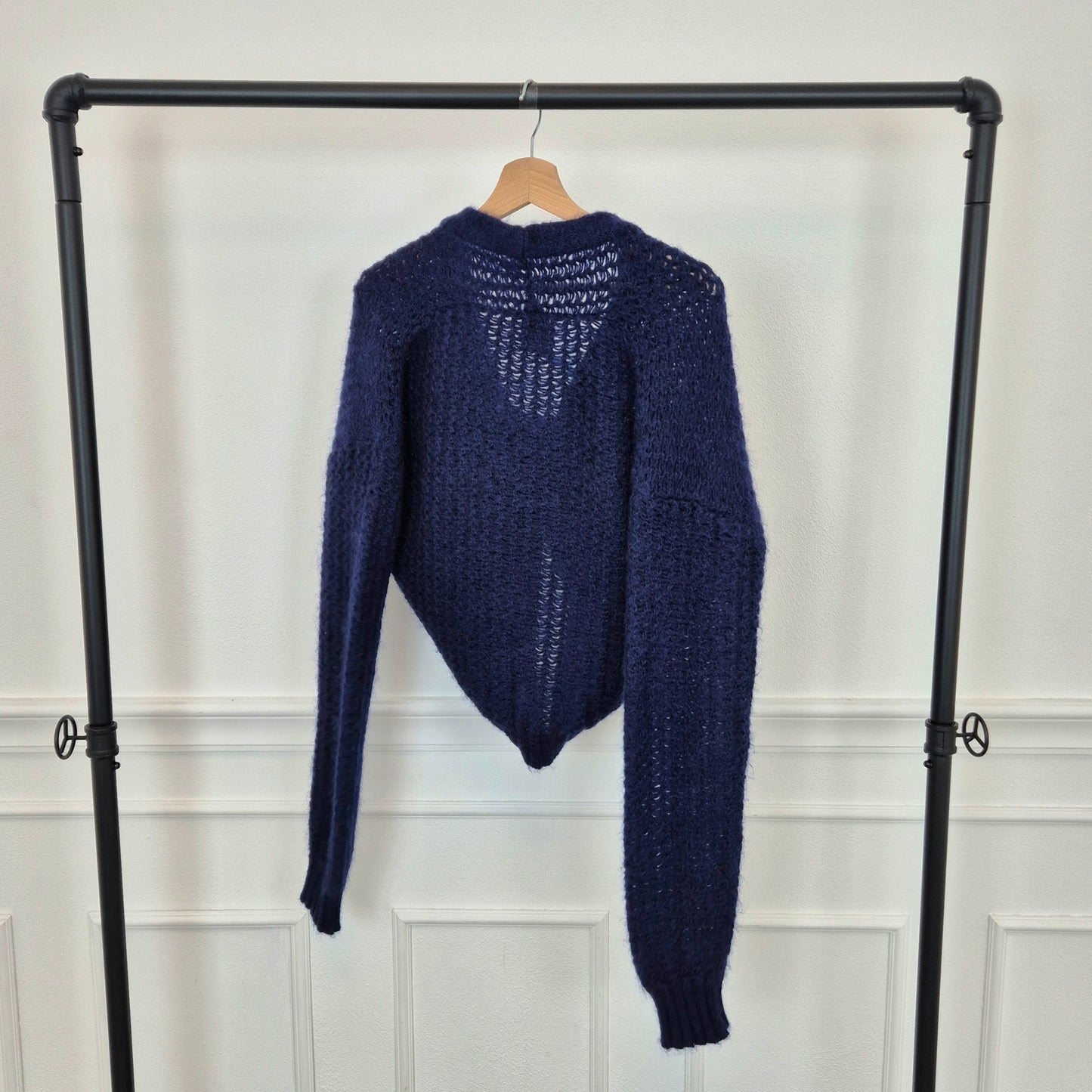 Romeo Gigli | Maglione blu cropped con incrocio
