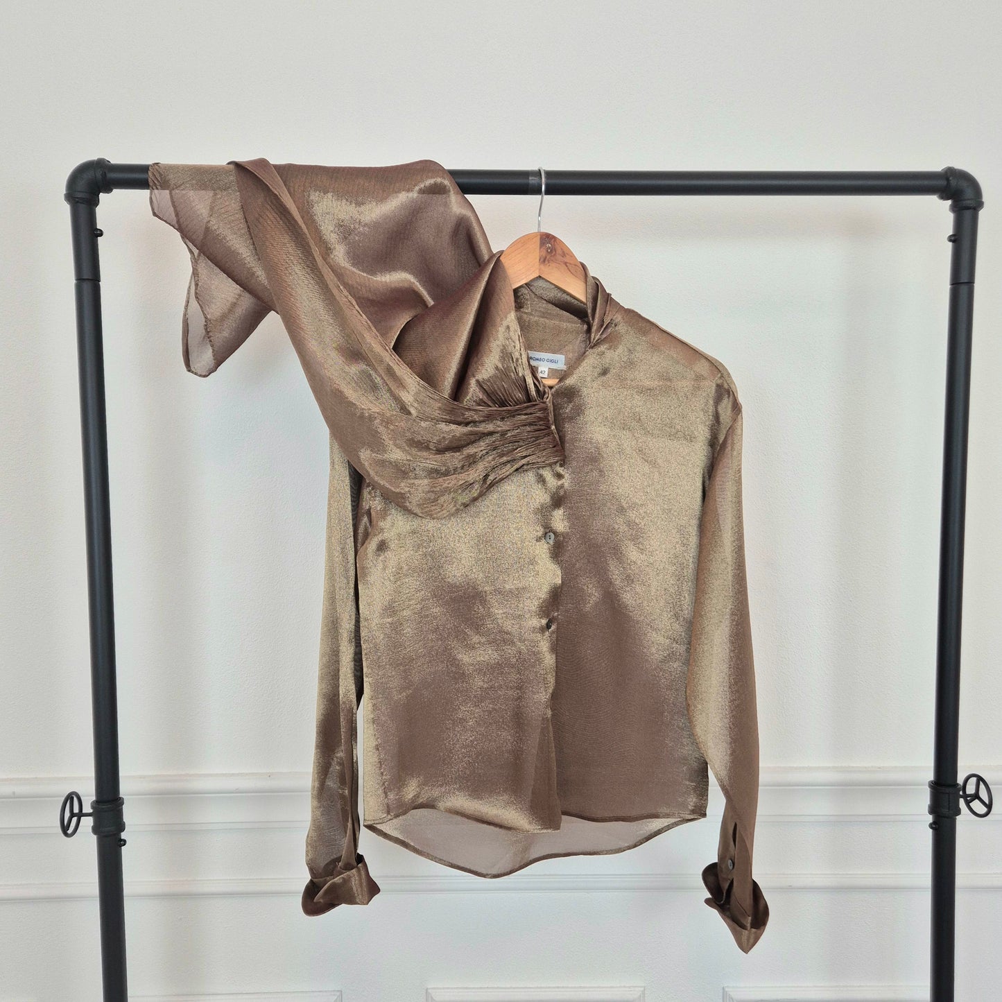 Romeo Gigli | Camicia in seta oro cangiante 1989