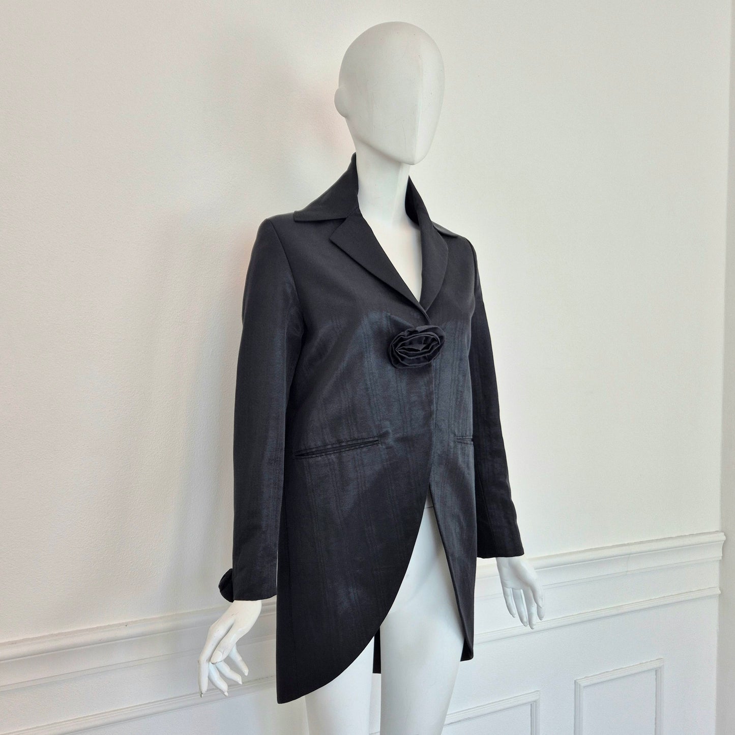 Romeo Gigli | Soprabito coda di rondine con rose fw 1996