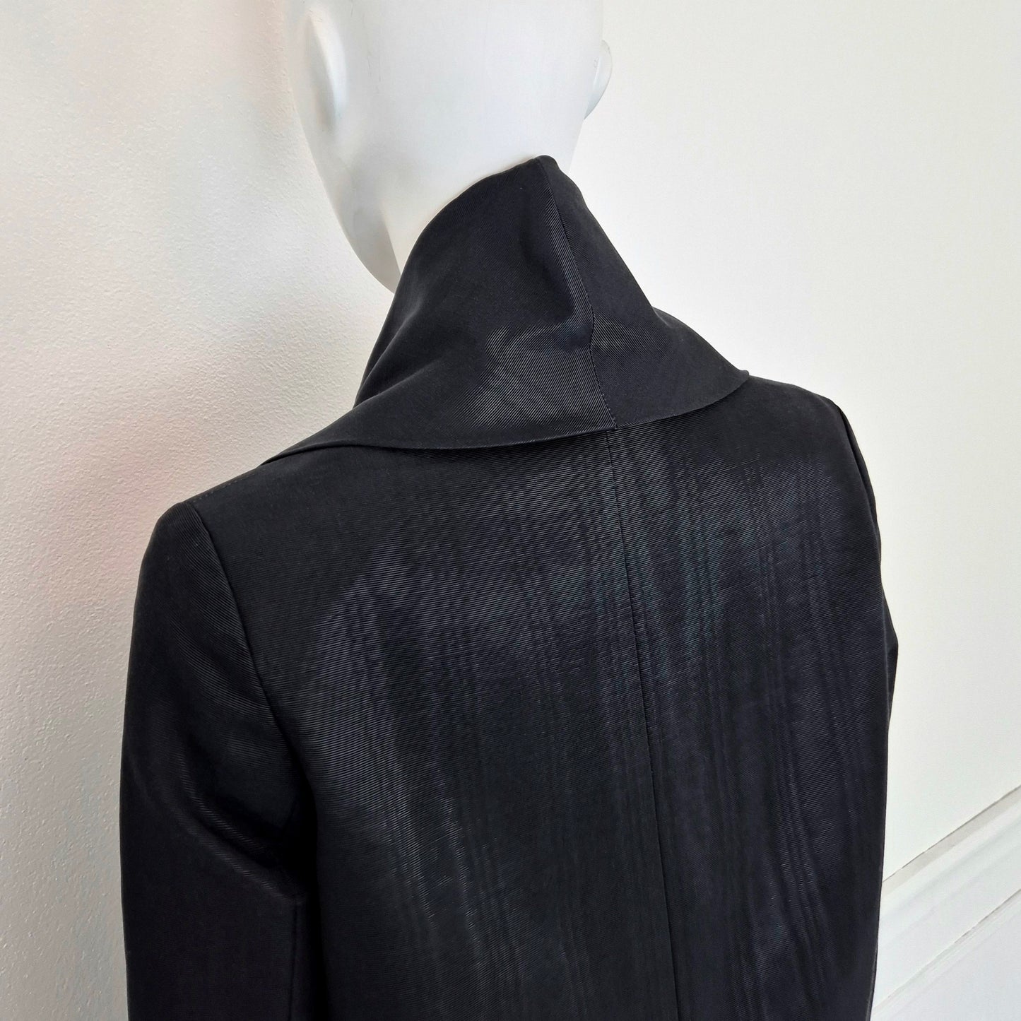 Romeo Gigli | Soprabito coda di rondine con rose fw 1996