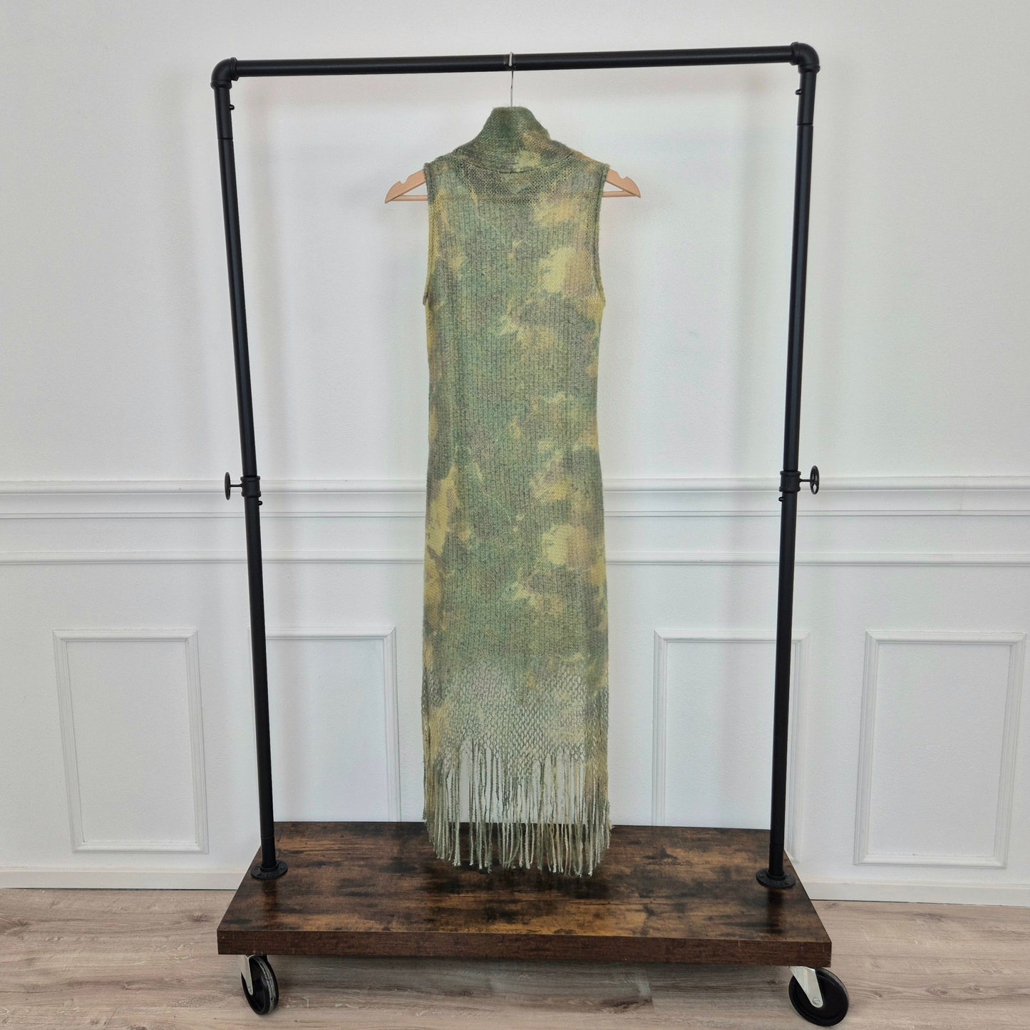 Romeo Gigli | Abito fantasia mimetica con frange sul fondo