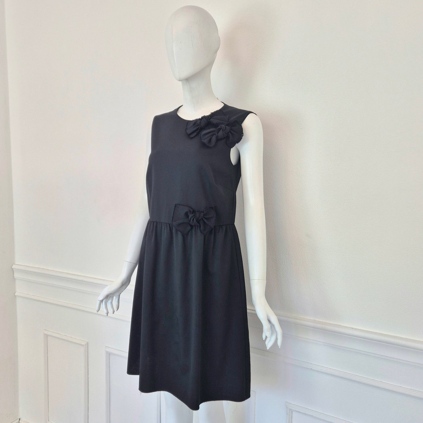 Red Valentino | Abito nero con fiocchi