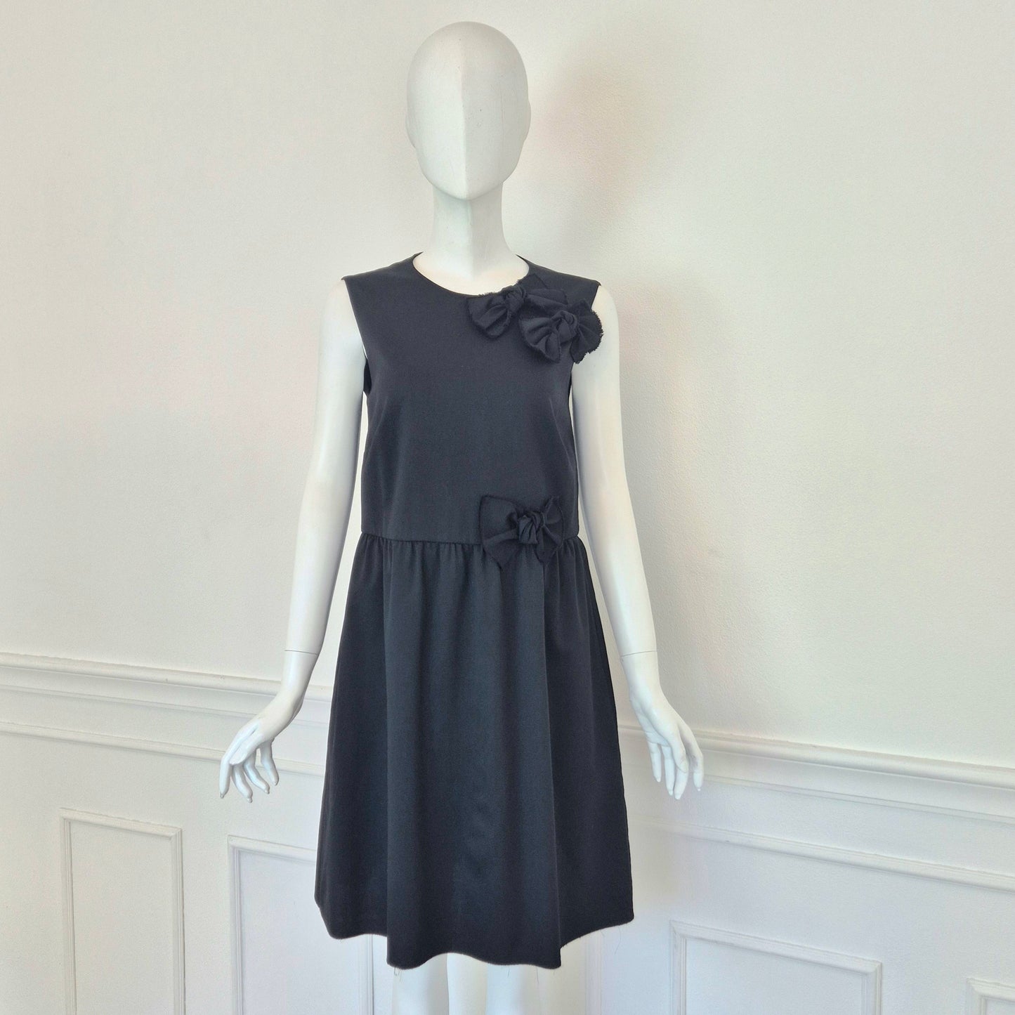 Red Valentino | Abito nero con fiocchi