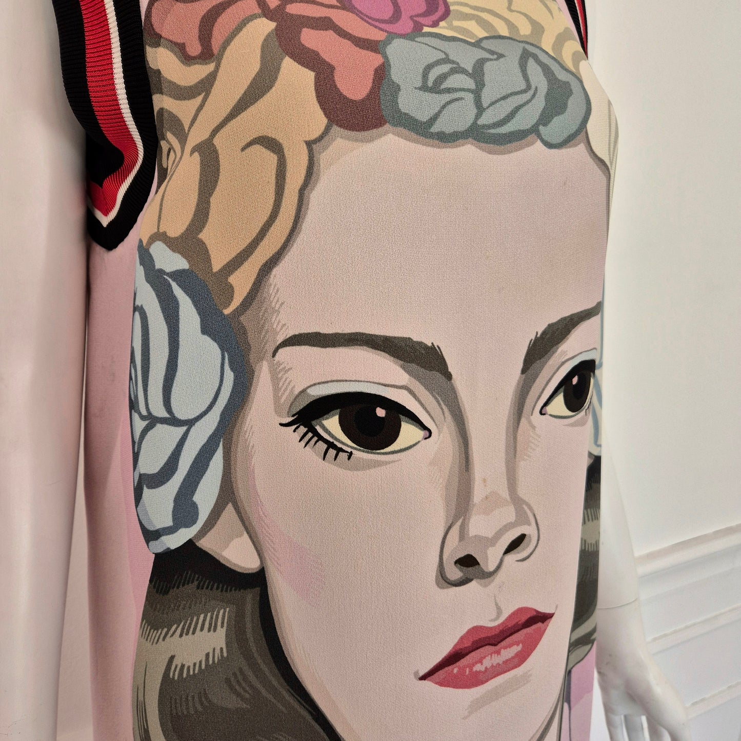 Prada | Abito Volto di Donna ss 2014