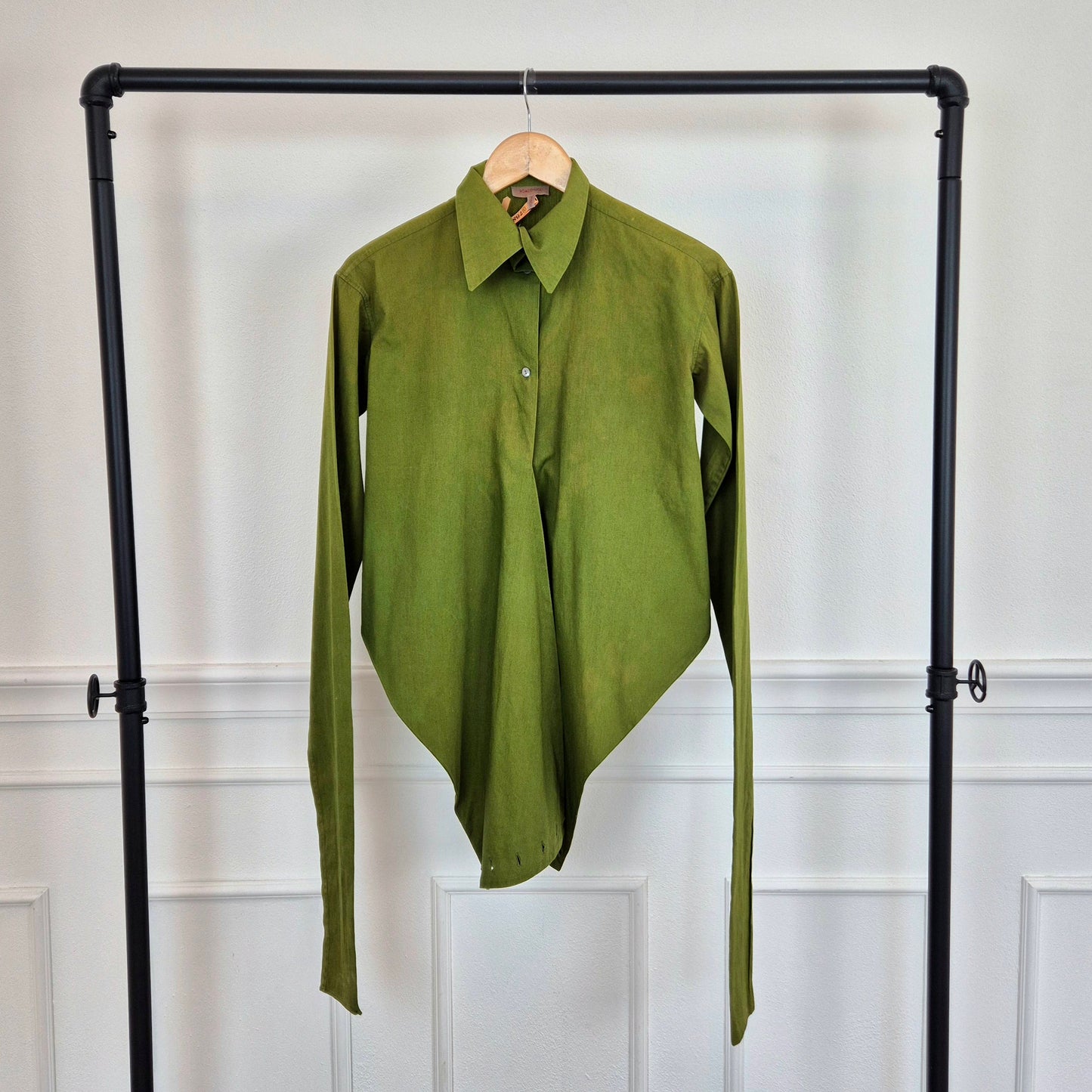 Romeo Gigli | Camicia verde oliva con incrocio e maniche lunghissime 1990