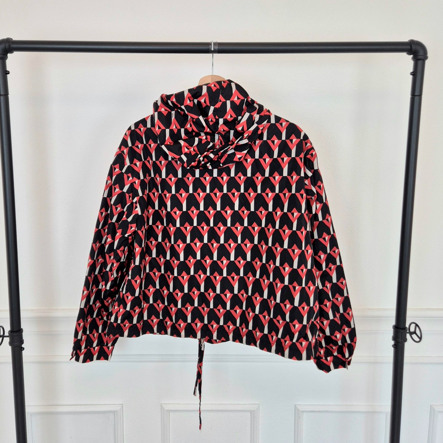 Prada | K way con cappuccio stampa geometrica