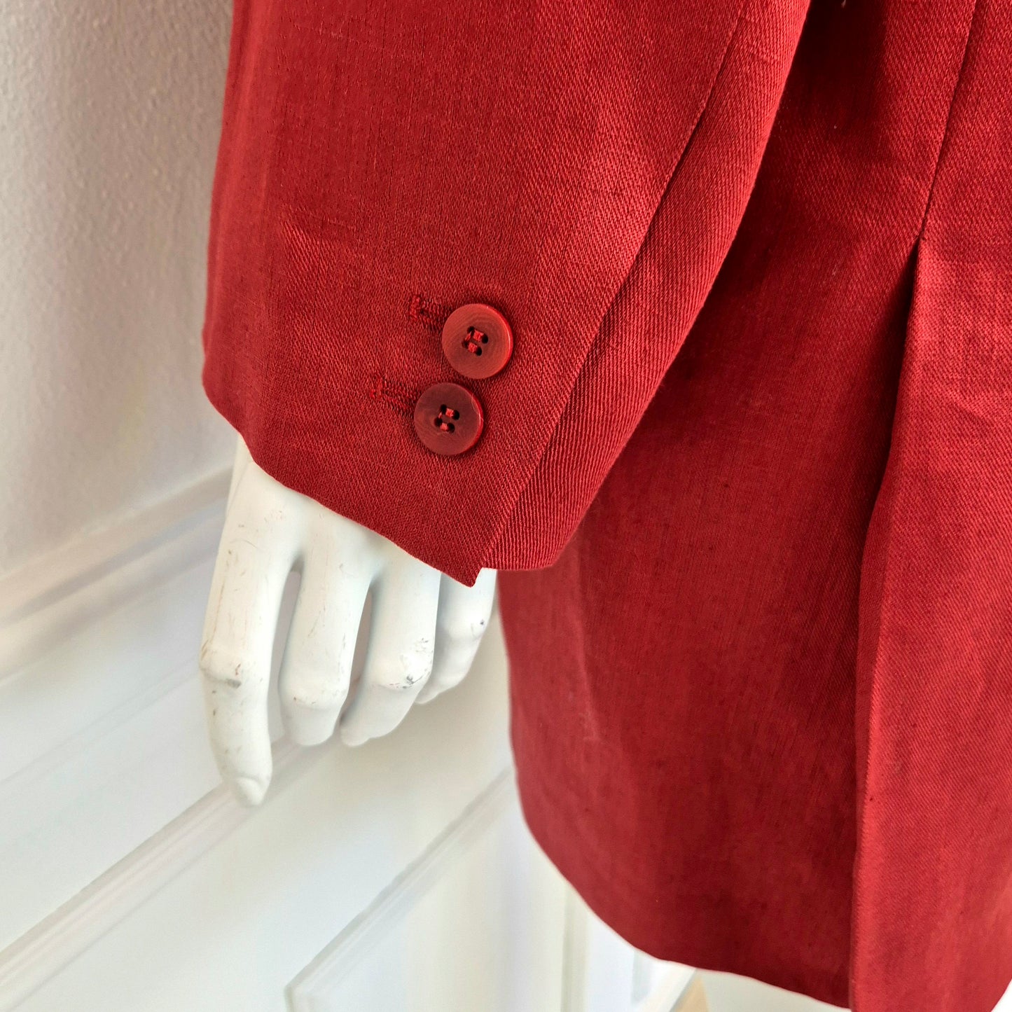 Callaghan by Romeo Gigli | Giacca lunga in lino rosso ciliegia 1990