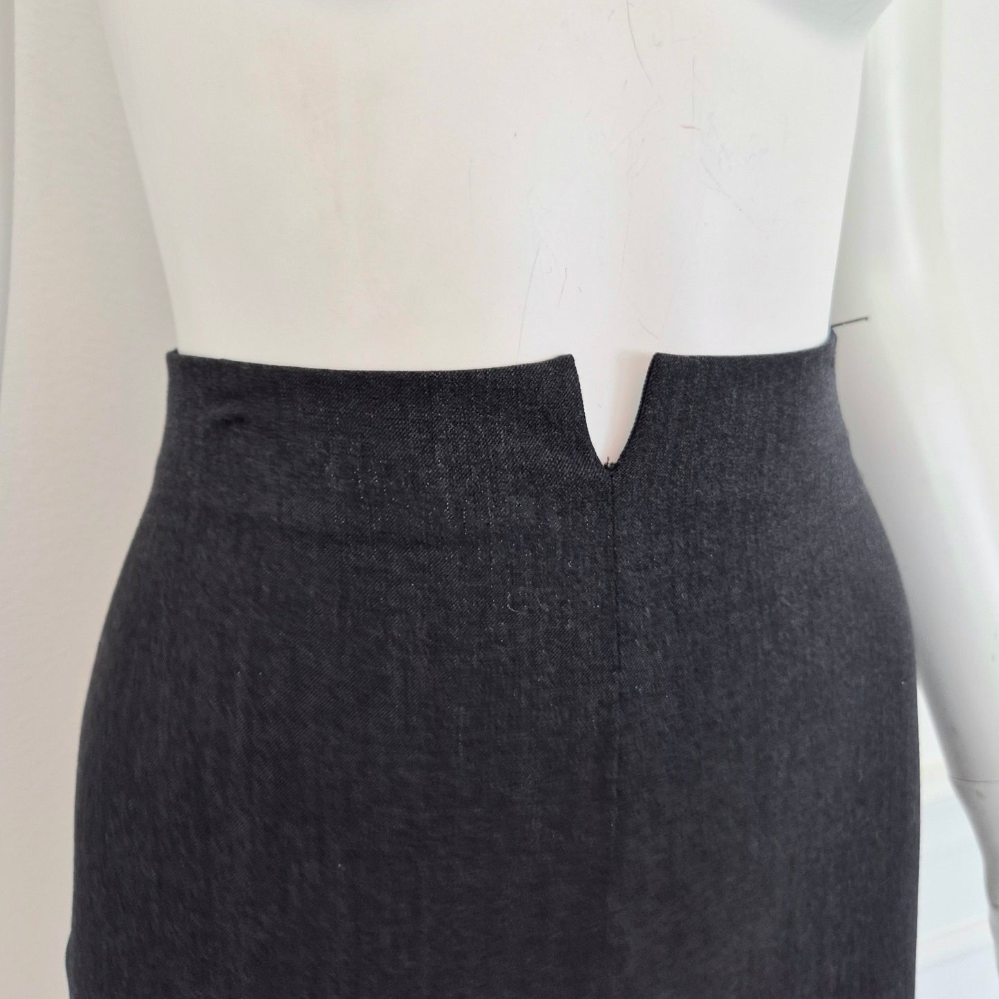 Romeo Gigli | Shorts in lana grigio piombo