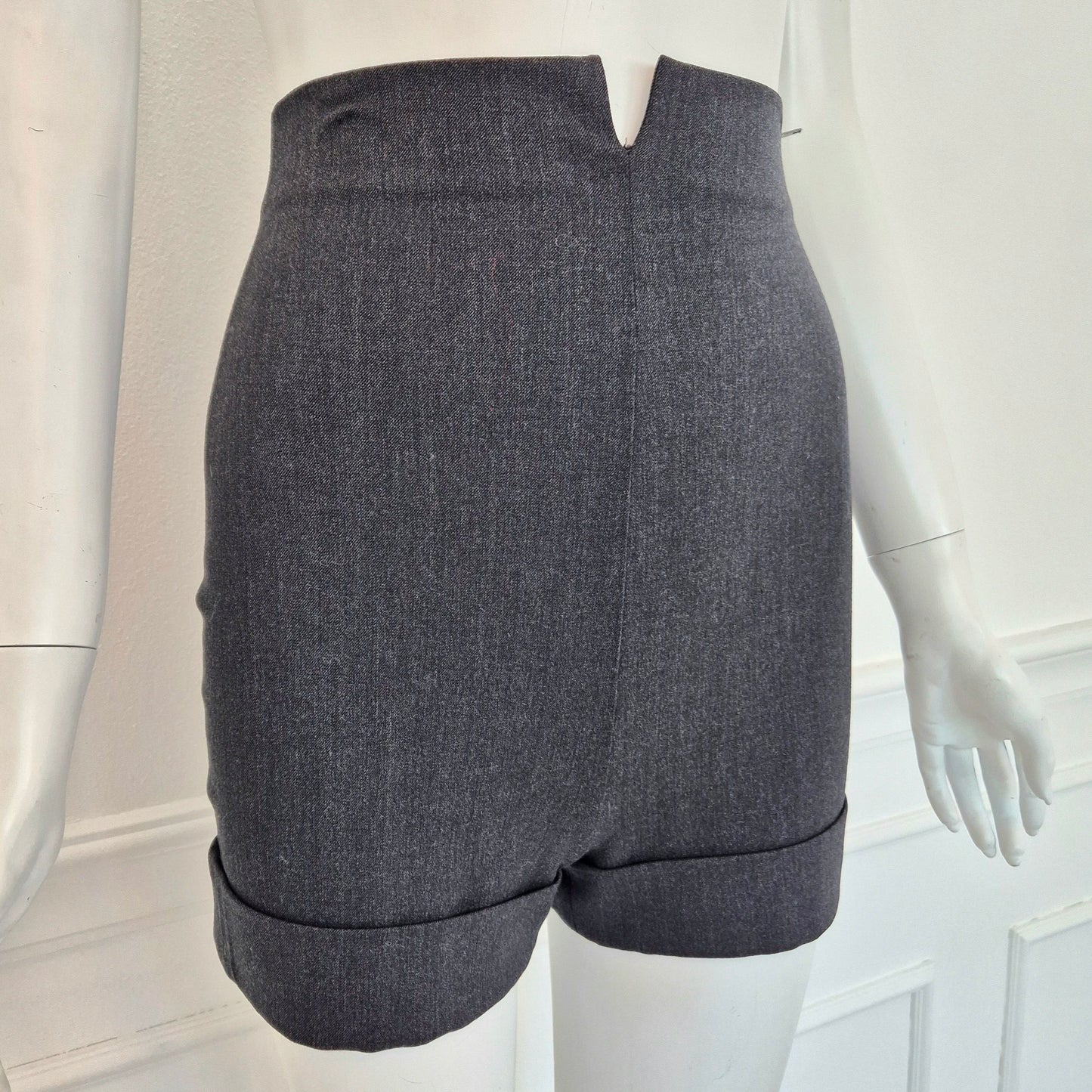 Romeo Gigli | Shorts in lana grigio piombo