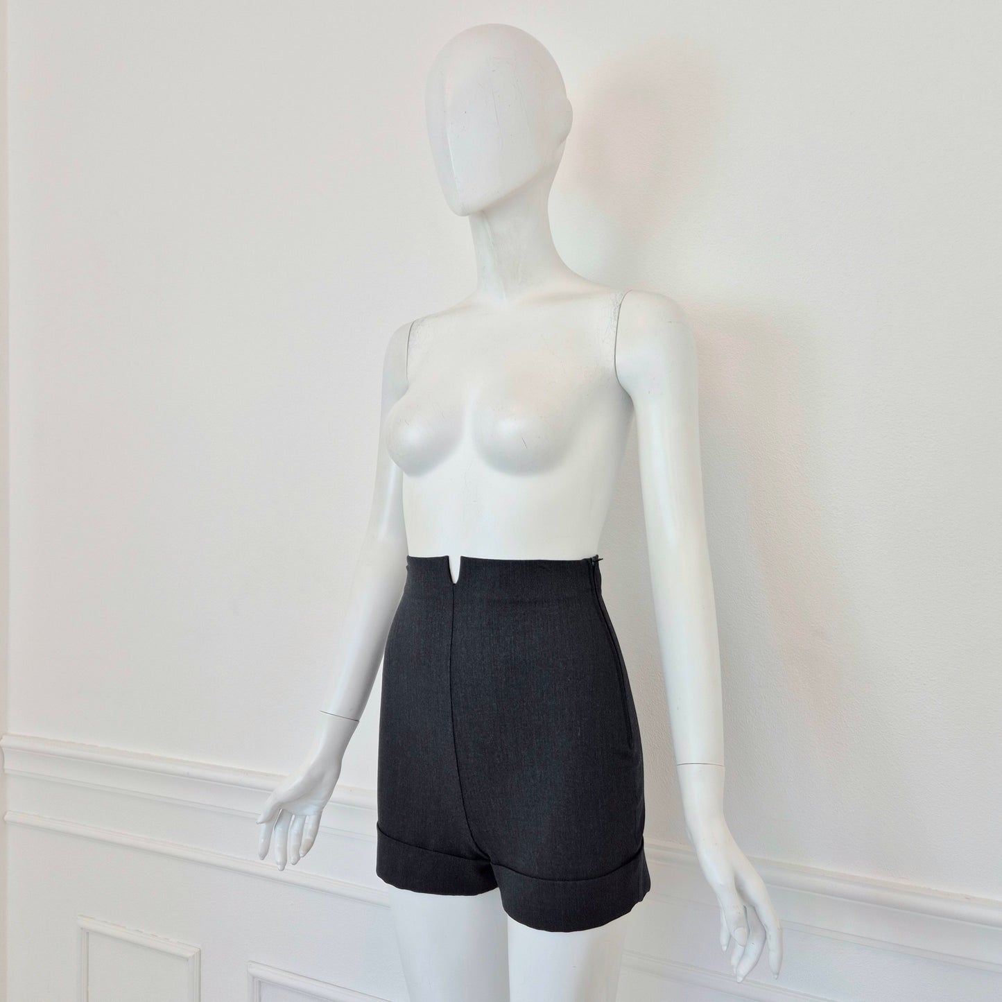 Romeo Gigli | Shorts in lana grigio piombo