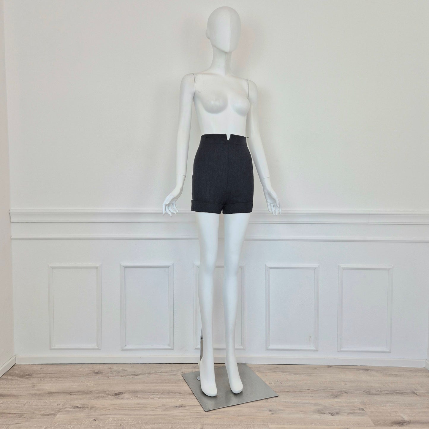 Romeo Gigli | Shorts in lana grigio piombo