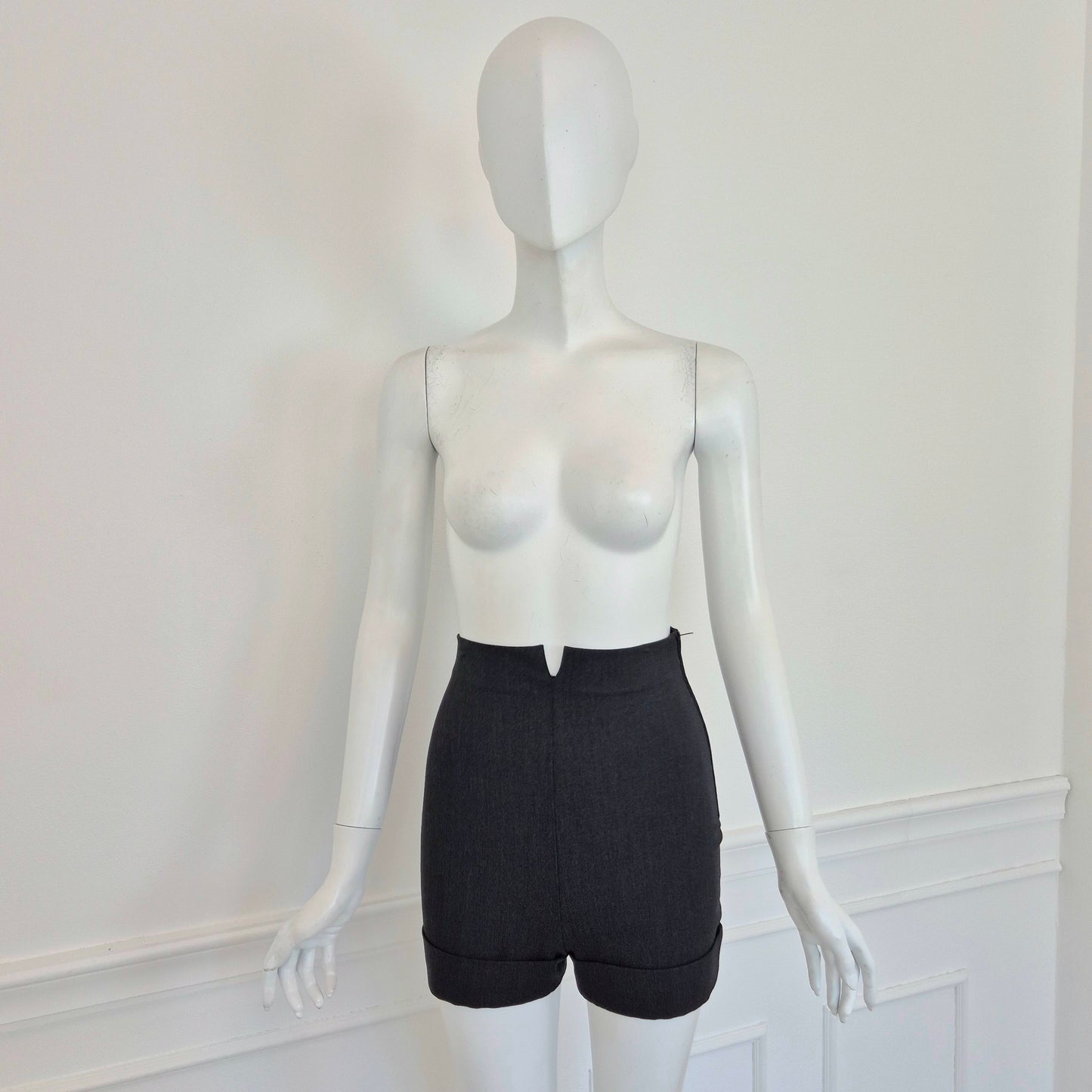 Romeo Gigli | Shorts in lana grigio piombo