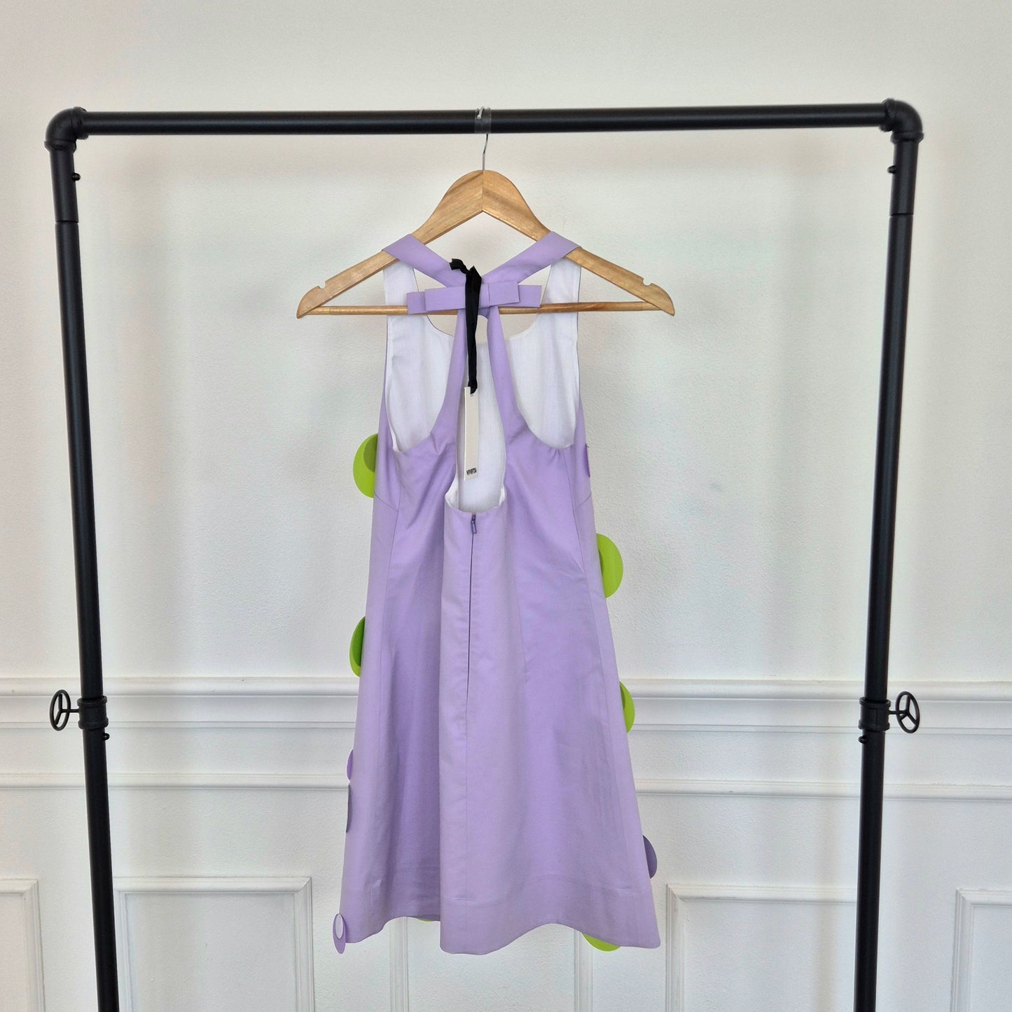 Vivetta | Abito lilla con fiocco e maxi paillettes