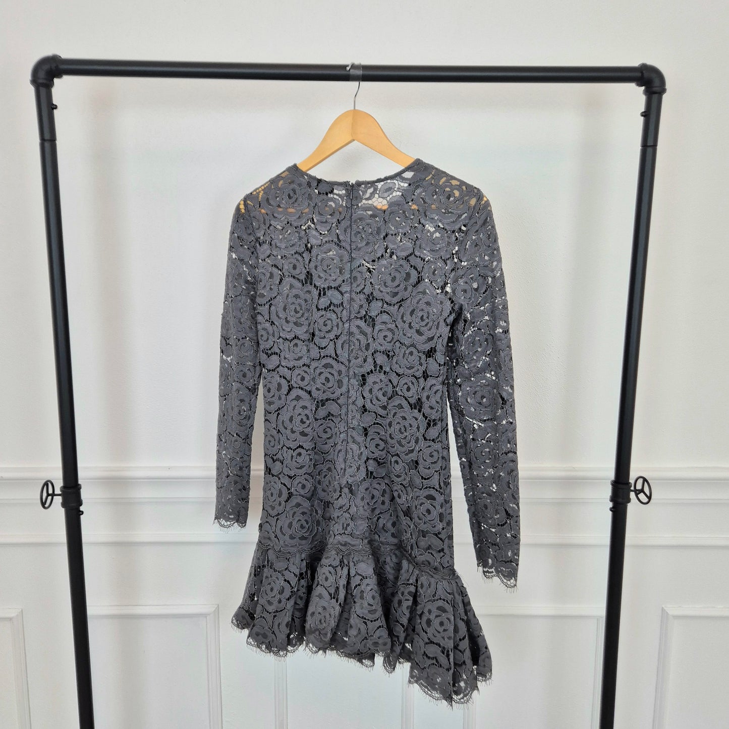 DKNY Donna Karan New York | Abito in pizzo grigio