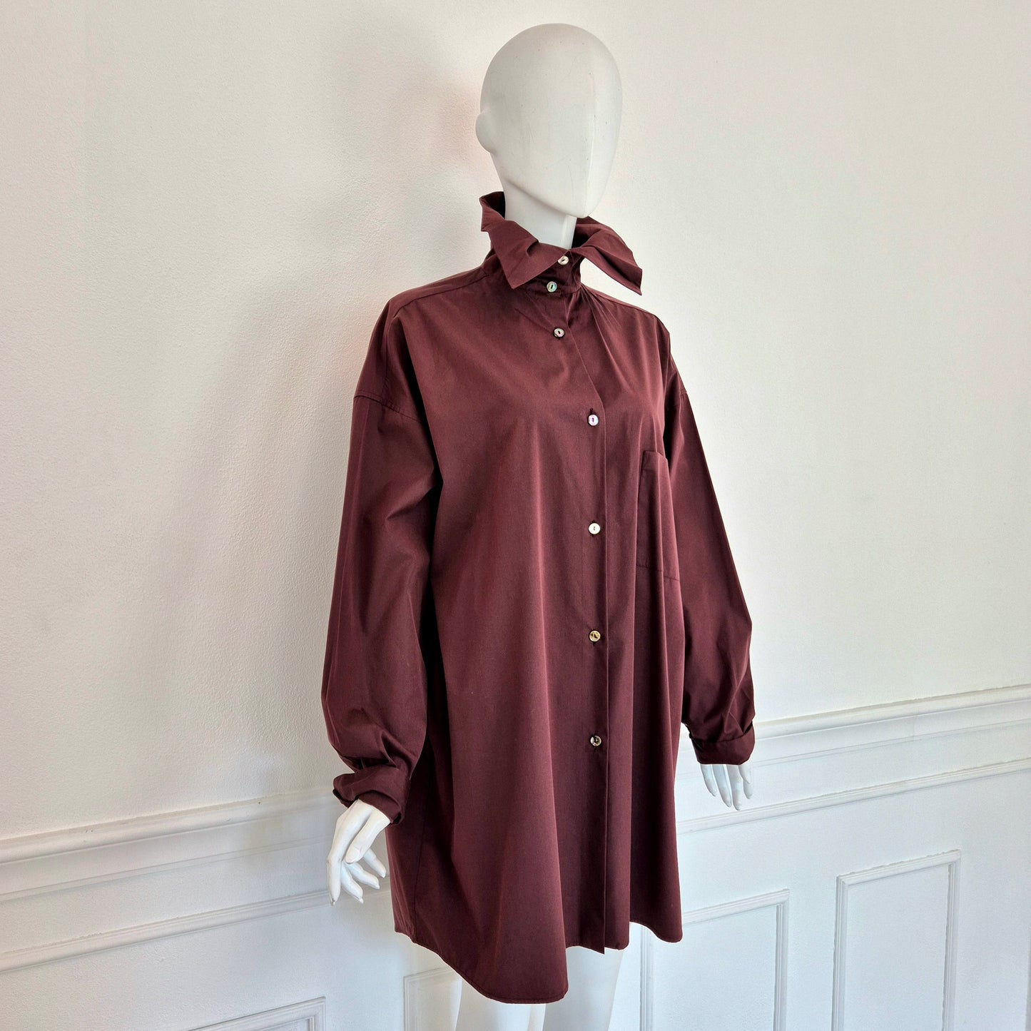 Romeo Gigli | Camicia melanzana con colletto a pieghe 1989