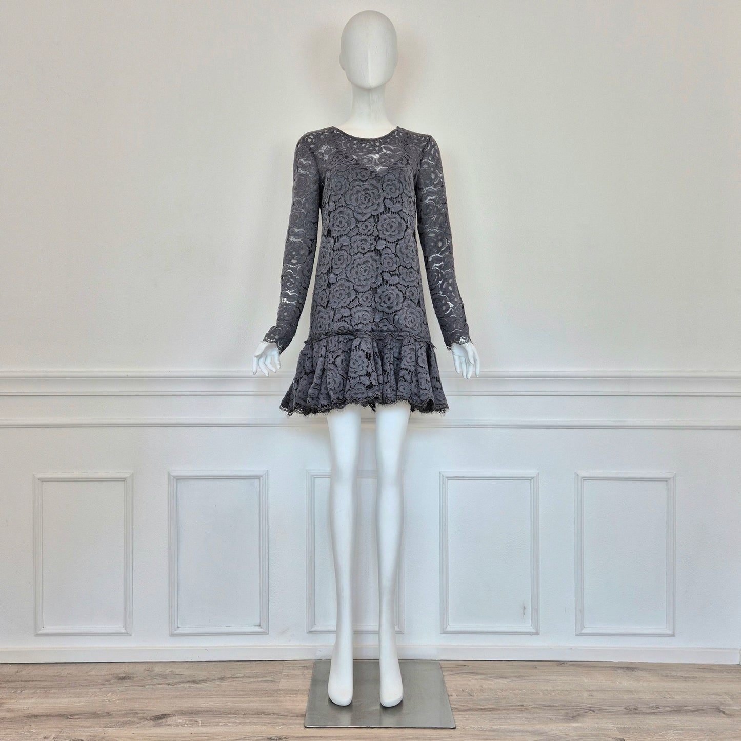 DKNY Donna Karan New York | Abito in pizzo grigio
