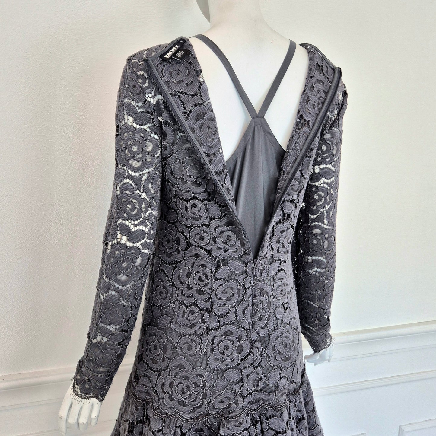 DKNY Donna Karan New York | Abito in pizzo grigio