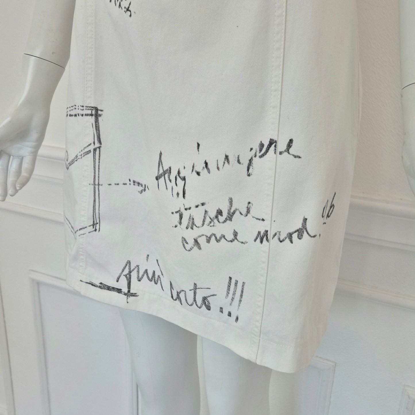Moschino | Abito bianco scritte "sarto"