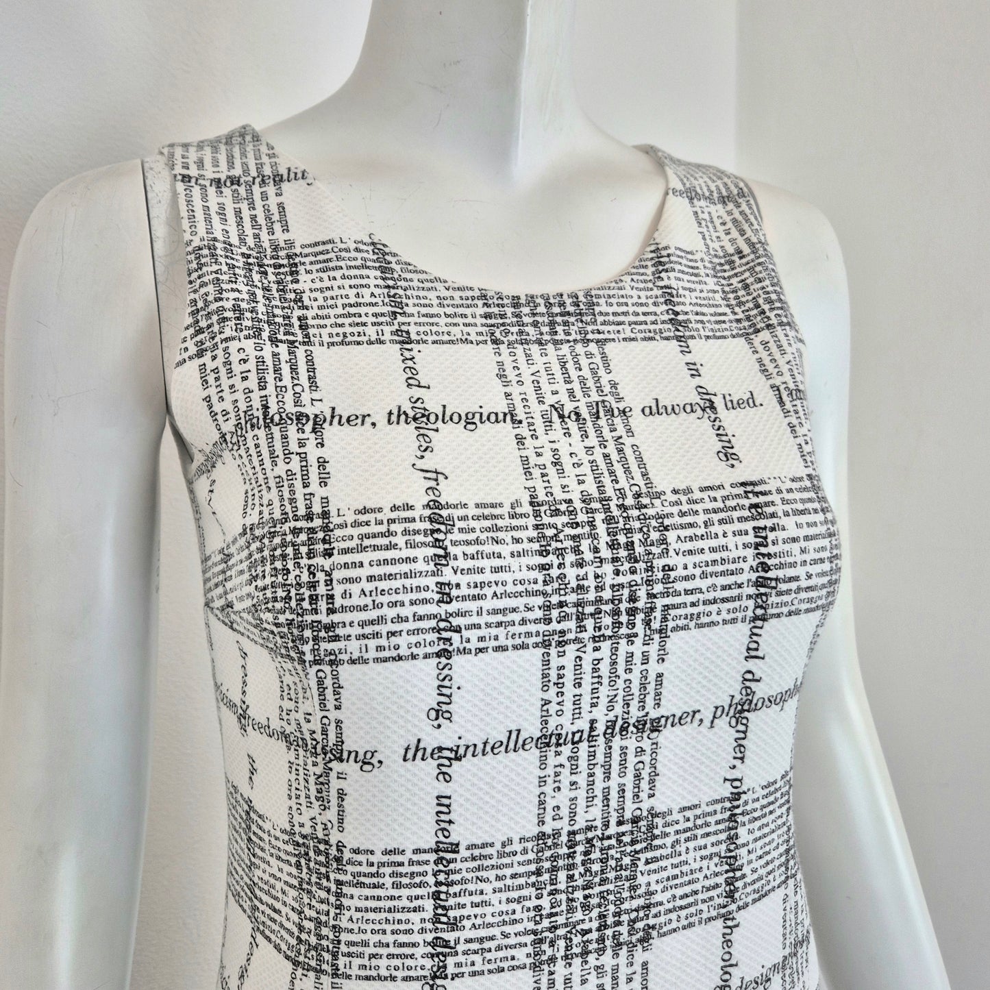 Moschino | Tubino bianco con scritte nere