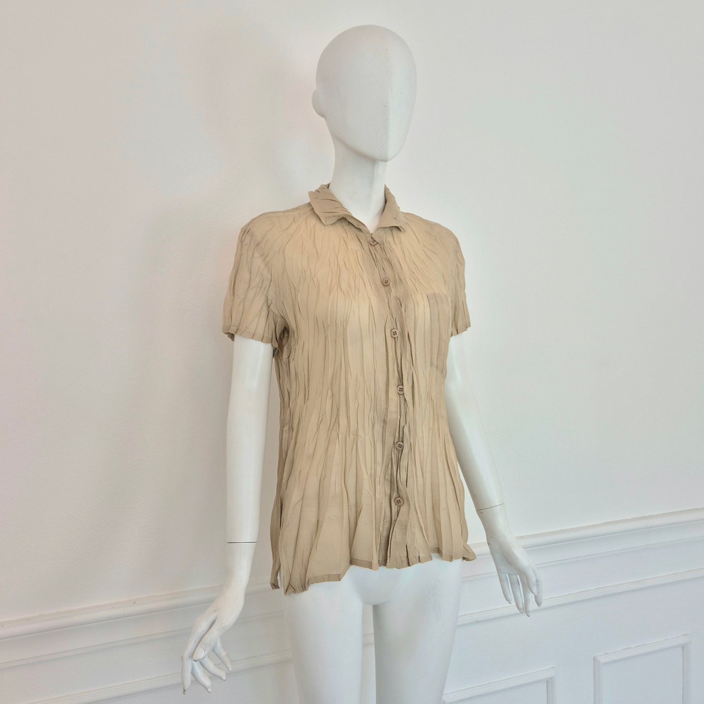 Pleats Please Issey Miyake | Camicia beige manica corta