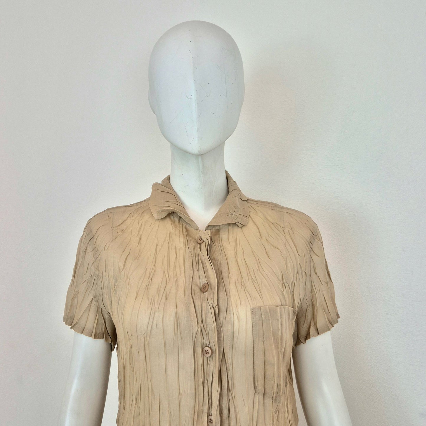 Pleats Please Issey Miyake | Camicia beige manica corta