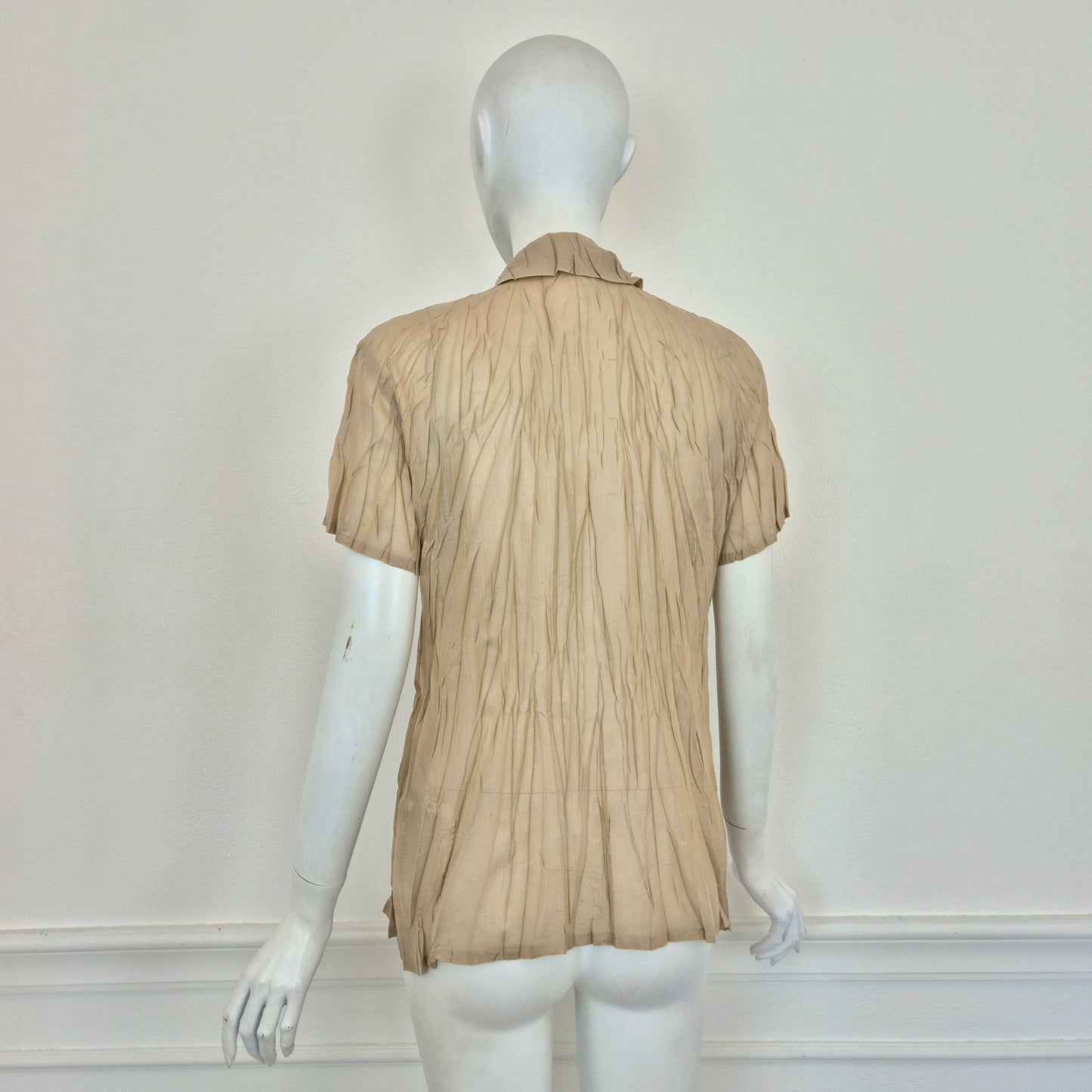 Pleats Please Issey Miyake | Camicia beige manica corta