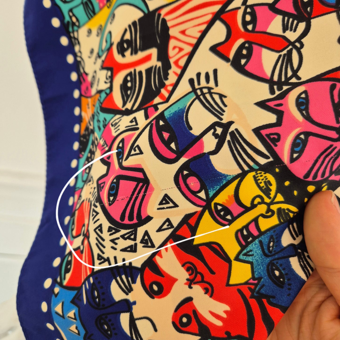 Miu Miu x Luxottica |Foulard in pura seta con gattini