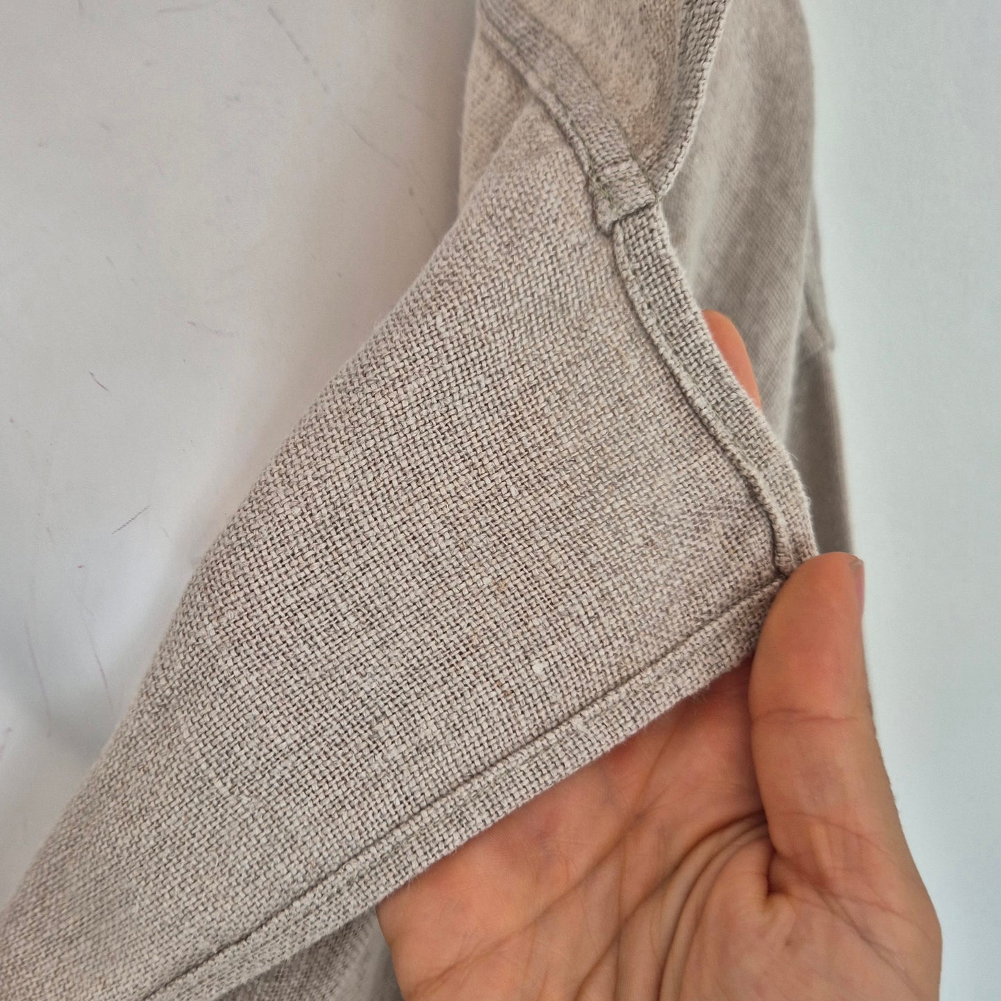 Ko and Co | Giacca ampia in lino beige con cappuccio