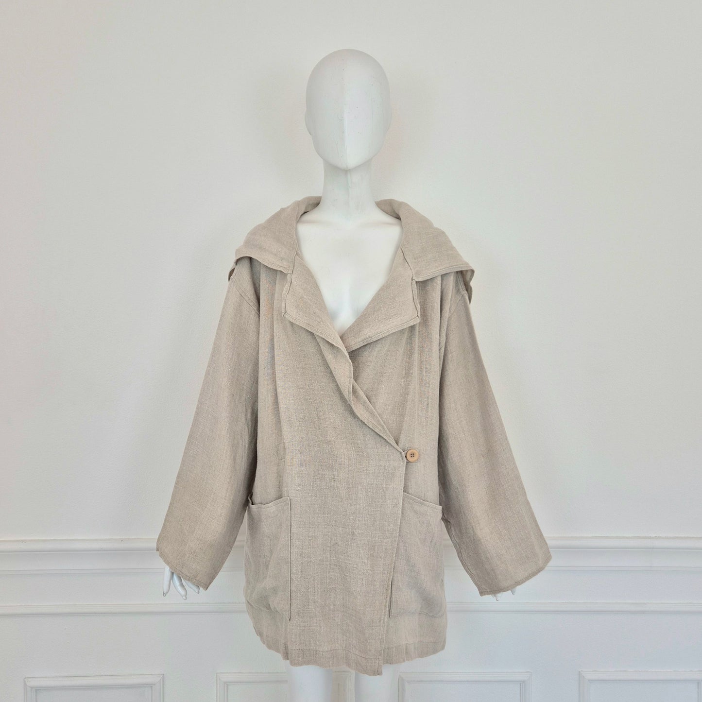 Ko and Co | Giacca ampia in lino beige con cappuccio