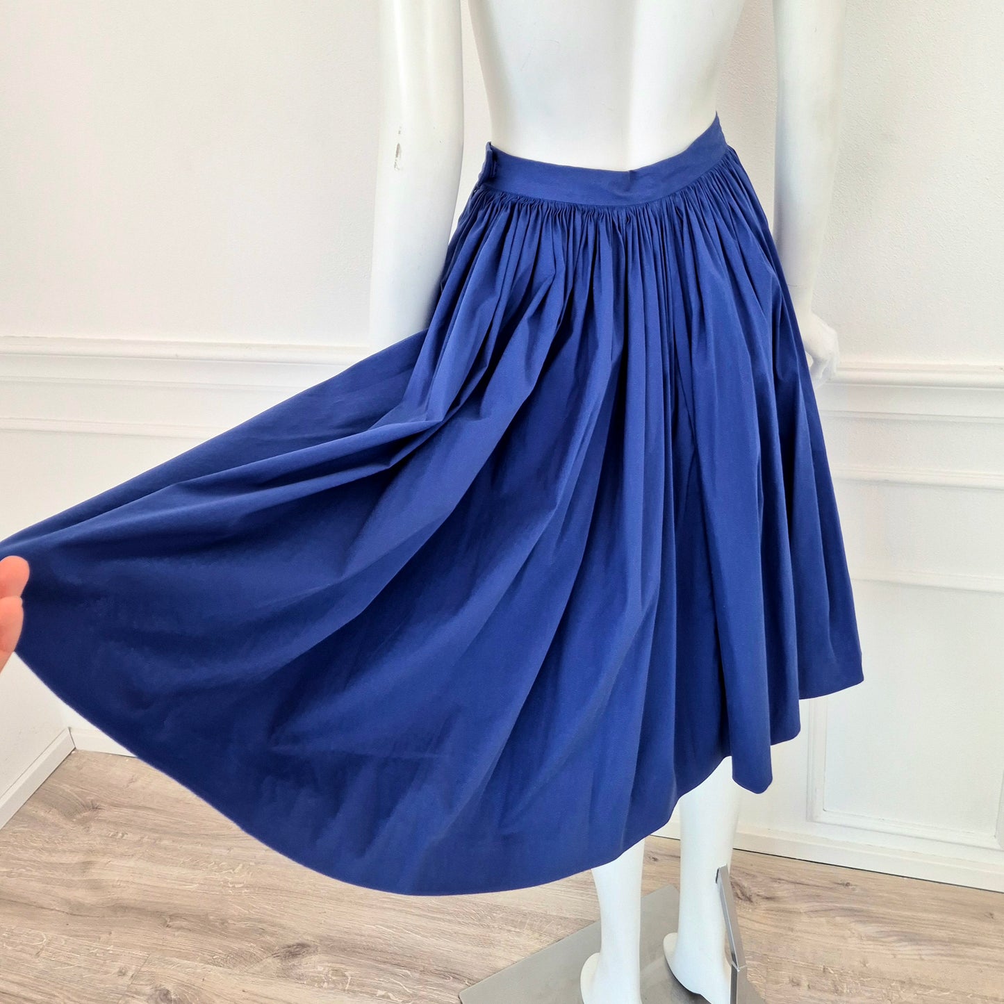 Prada | Gonna blu elettrico SS 2011