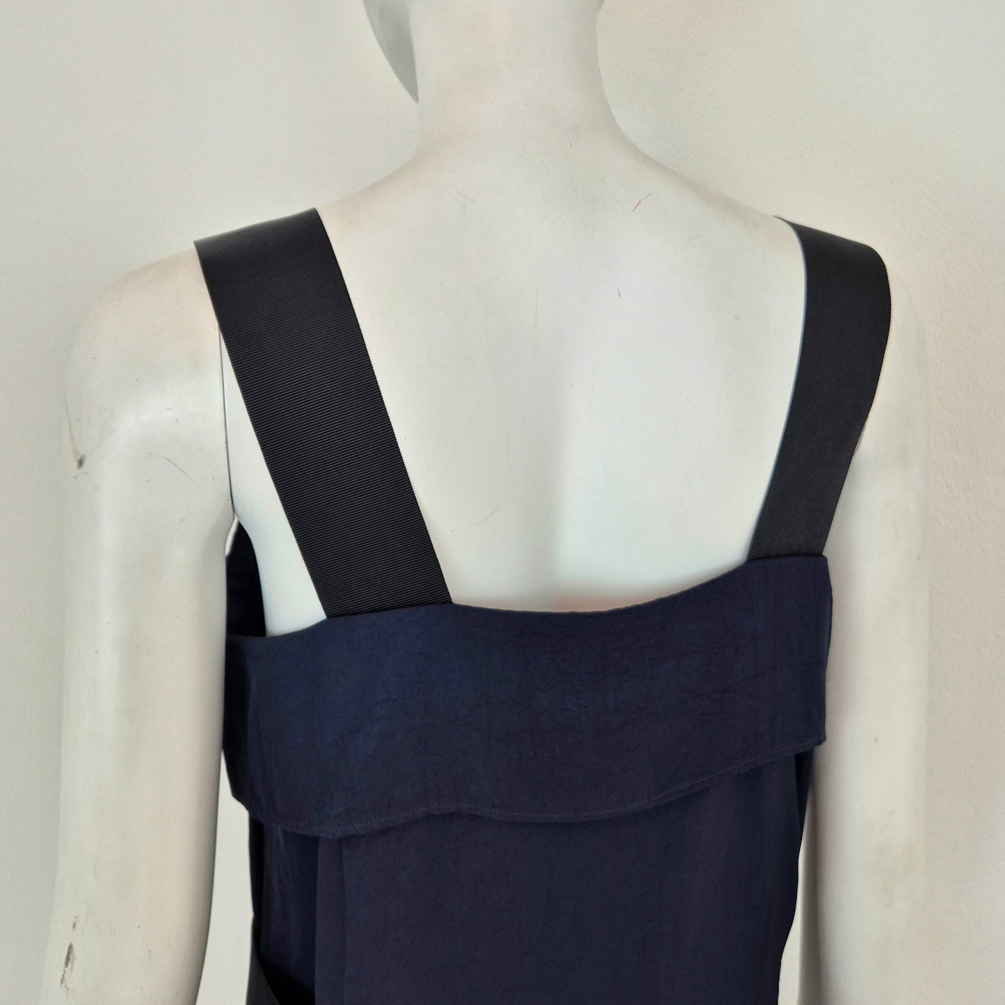 Issey Miyake | Abito blu con elastici