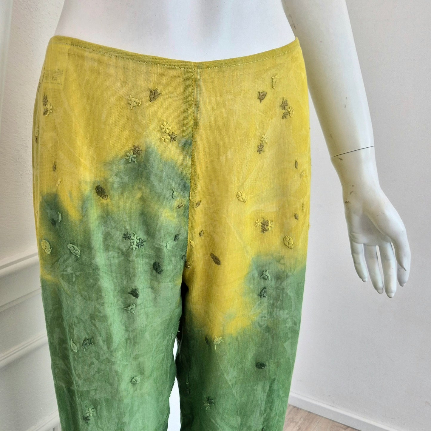 Romeo Gigli | Pantaloni gialli e verdi con ricami