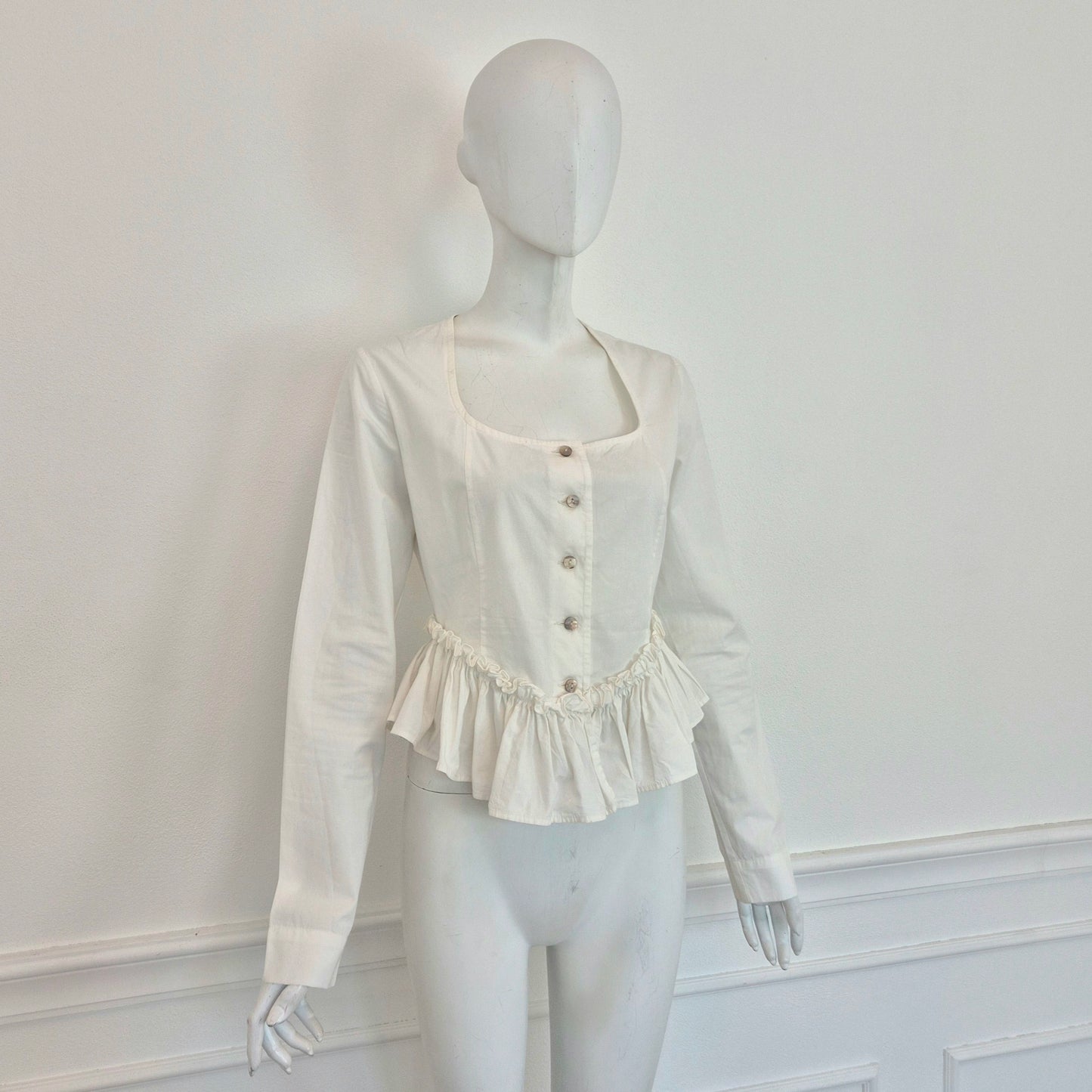 Romeo Gigli | Camicia bianca con balza e scollo quadrato