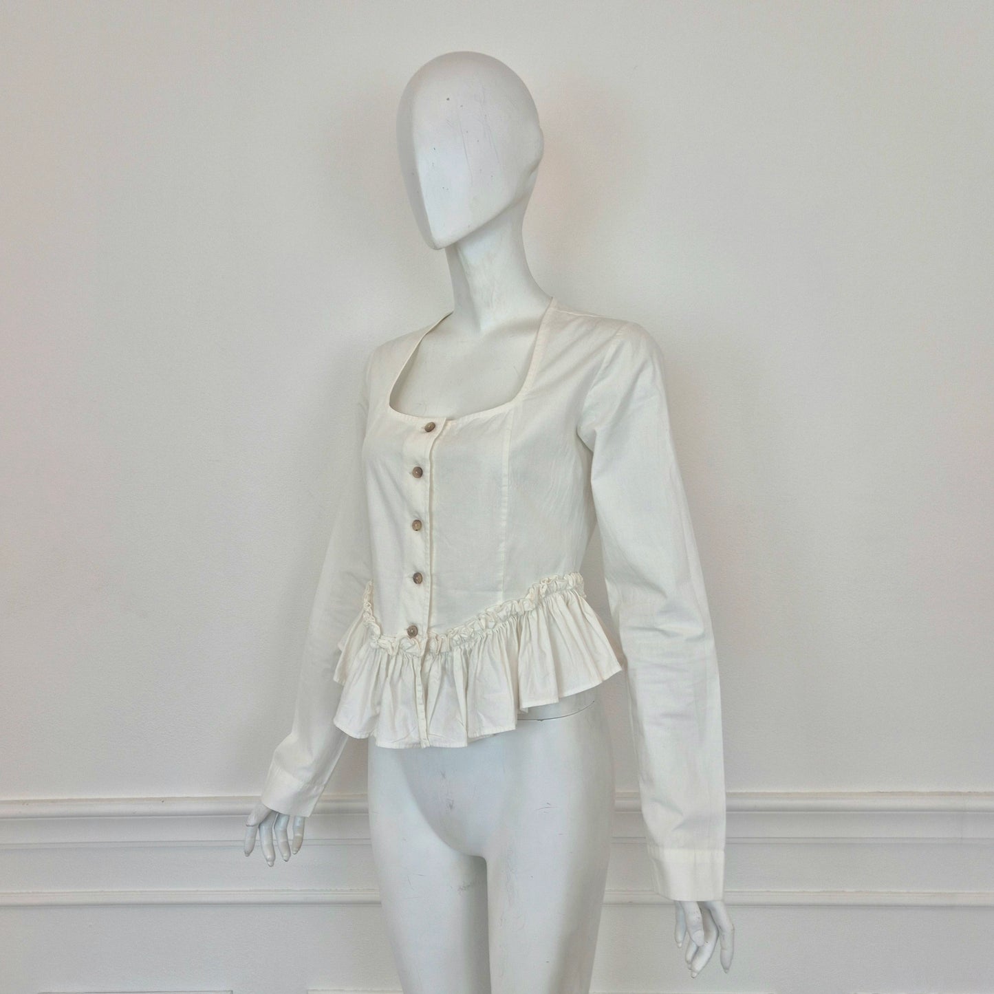 Romeo Gigli | Camicia bianca con balza e scollo quadrato