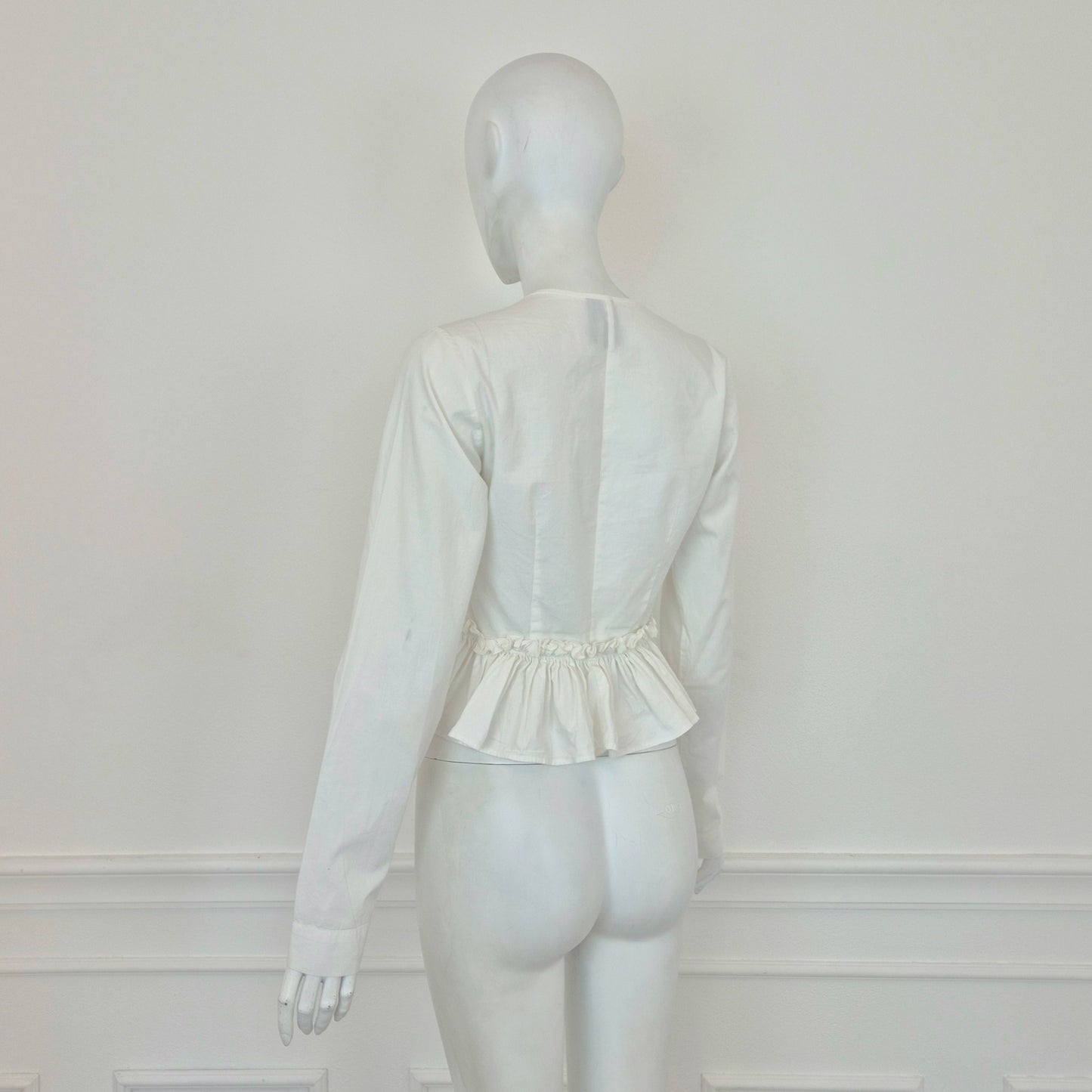 Romeo Gigli | Camicia bianca con balza e scollo quadrato