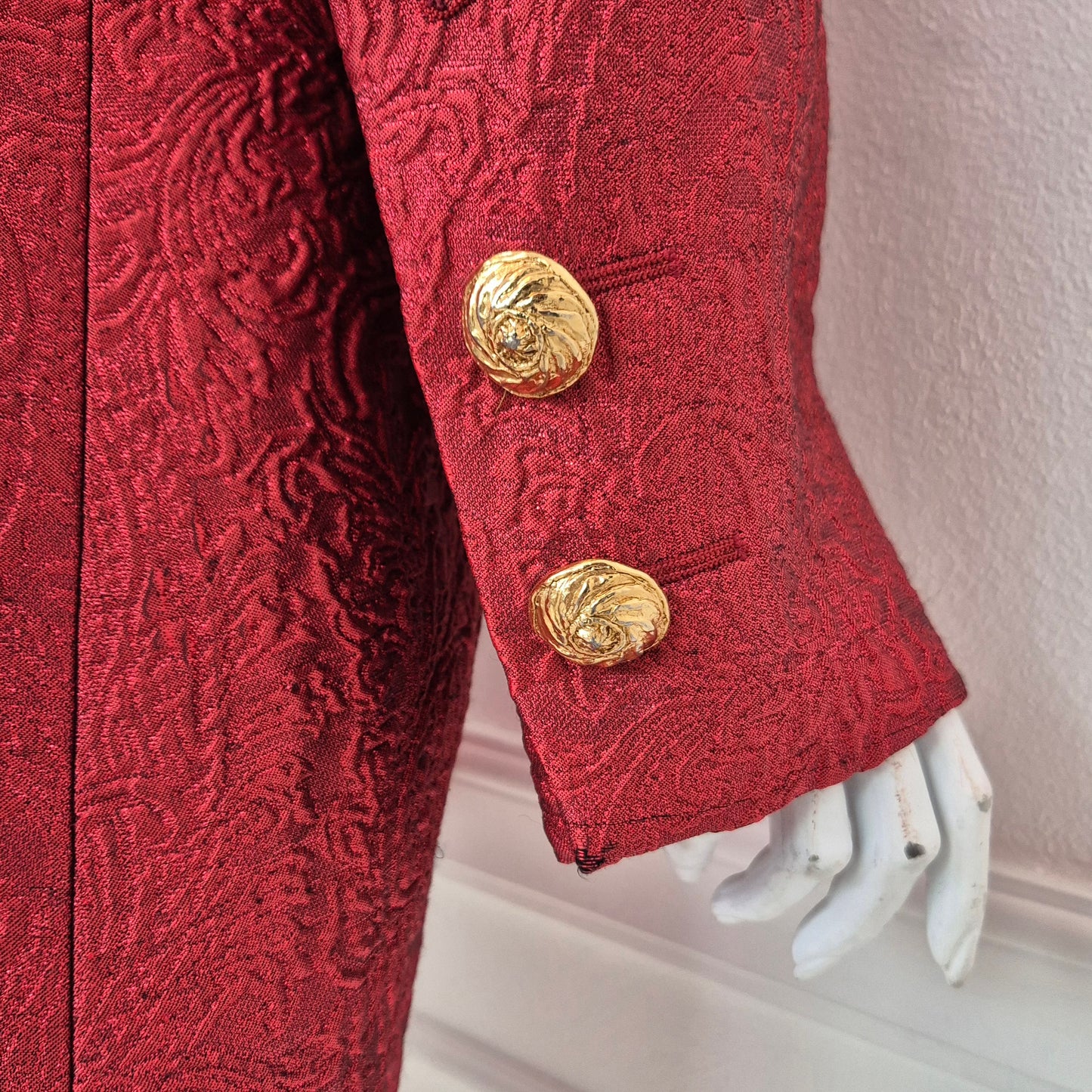 Yves Saint Laurent | Giacca rossa tessuto broccato 1991