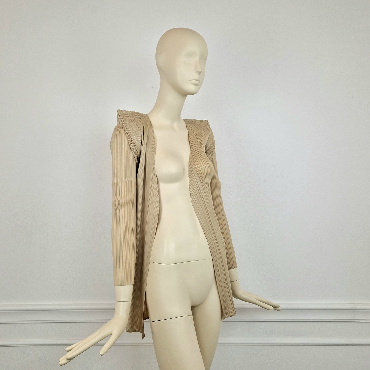 Cardigan - giacca senza chiusure Pleats Please Issey Miyake beige