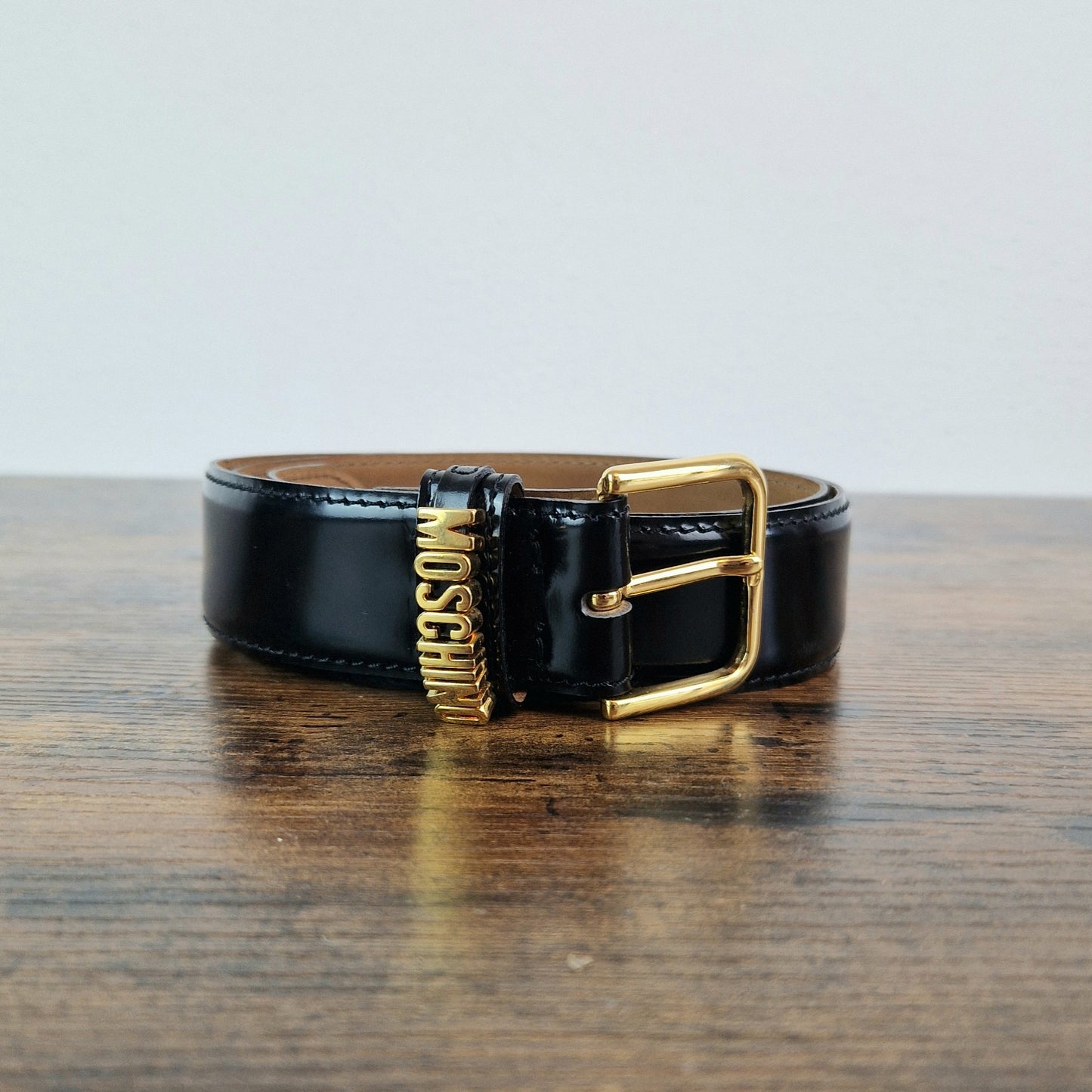 Cintura Moschino vernice nera