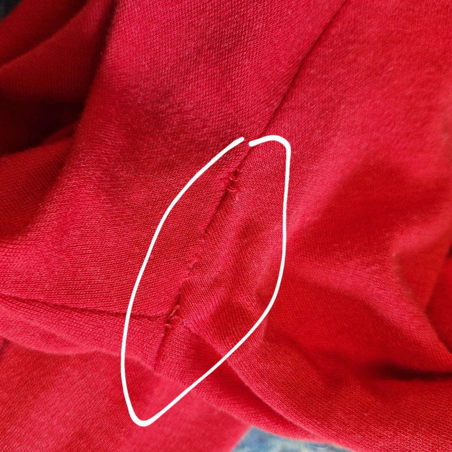Abito Sybilla rosso collo alto