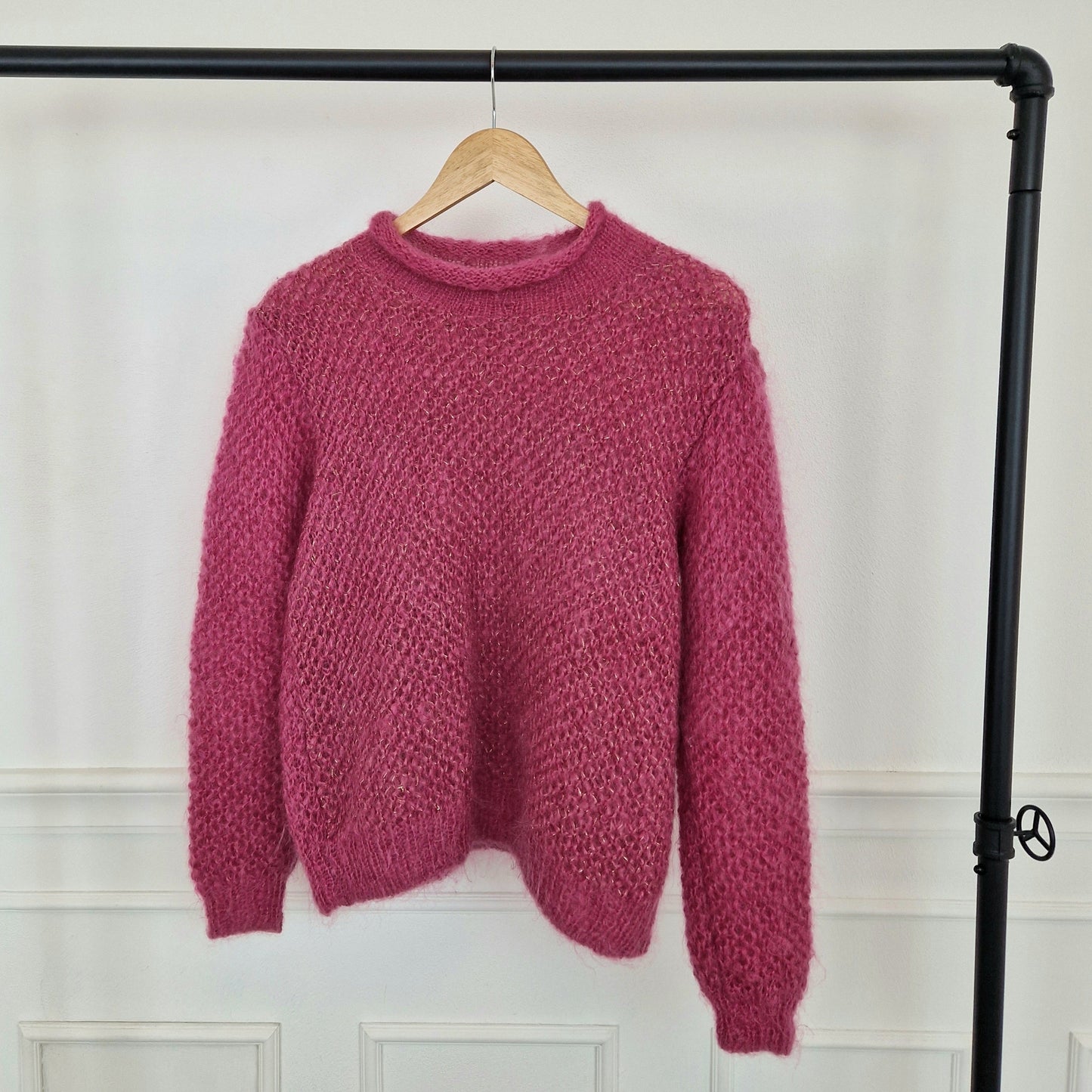 Maglione rosa con lurex dorato