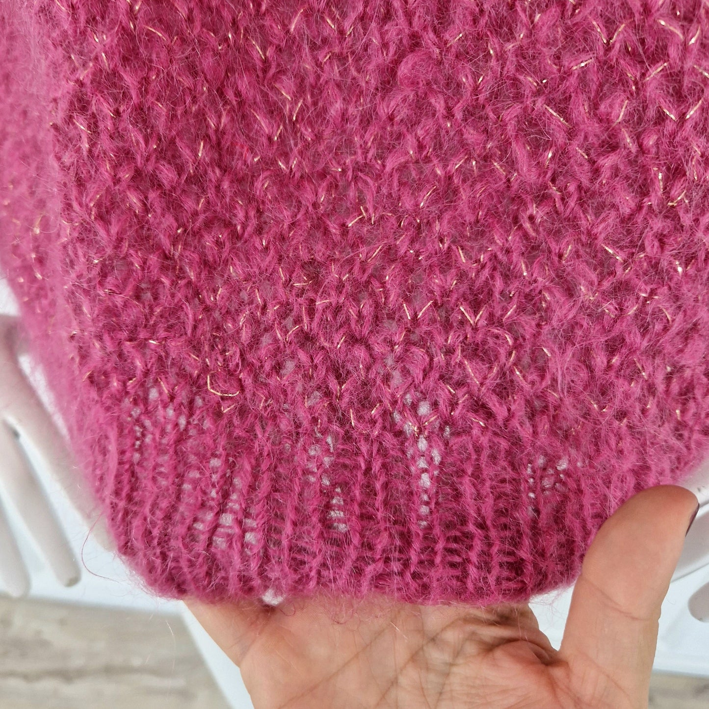 Maglione rosa con lurex dorato