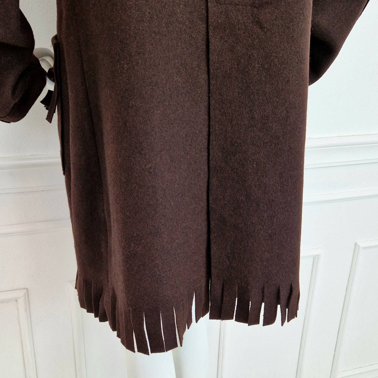 Cappotto G di Romeo Gigli con frange